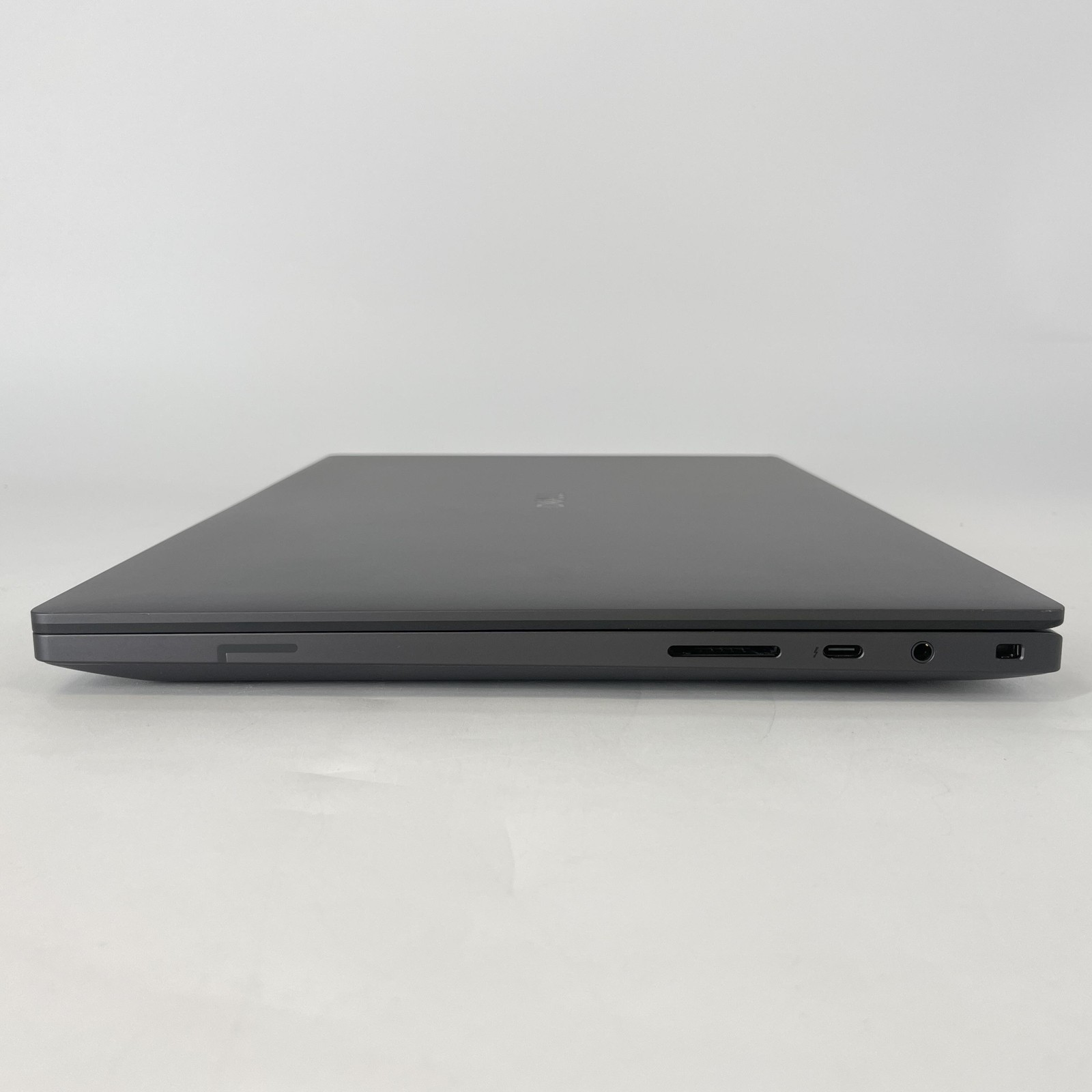 Dell Pro Max 16 Premium MA16250 UHD+ TOUCH 2.2 GHz Ultra 7 265H 32GB 512GB SSD
