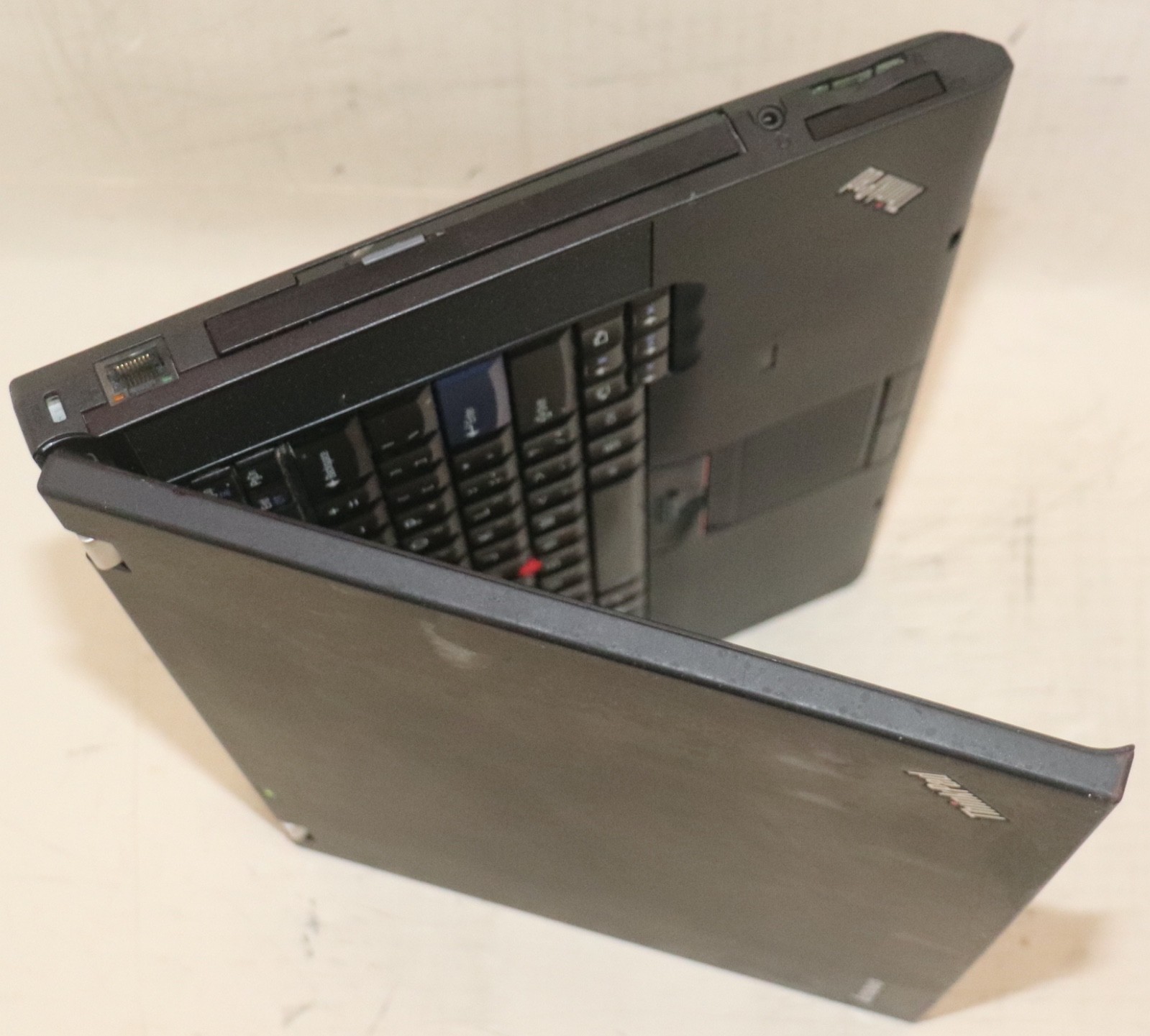 Lenovo ThinkPad T520|Core i7@2.80 GHz|8GB RAM|256GB SSD|WIN 10. PROF|Nvidia