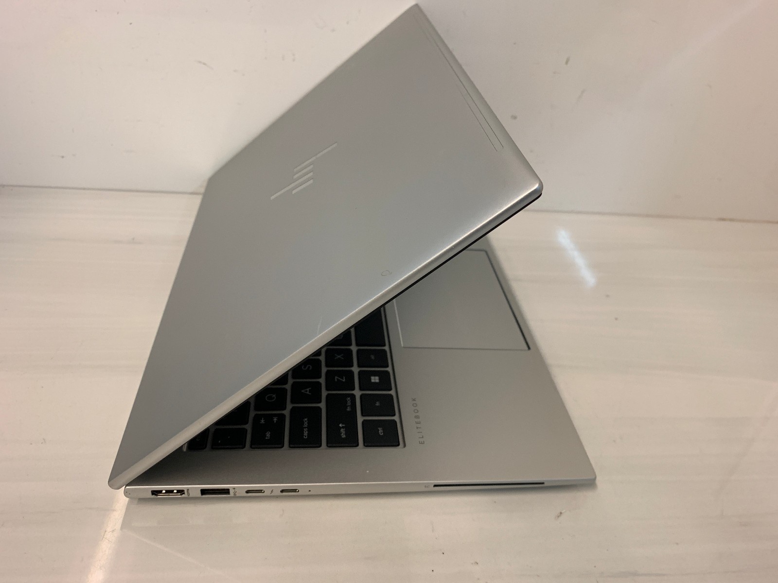 HP EliteBook 840 G10 14″ Touch Laptop i7-1365U 16GB DDR5 512GB SSD Win11 Pro