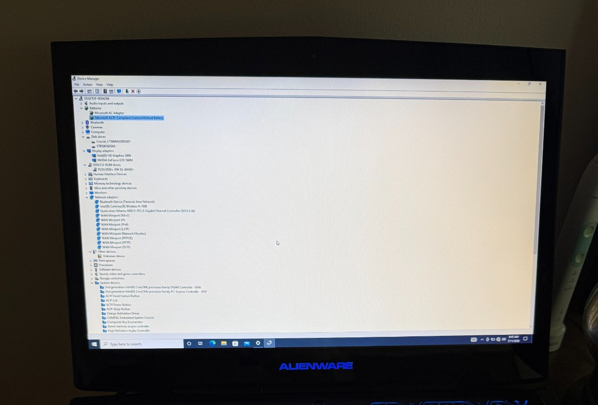 Alienware M17x R3 17″ GAMING l 8GB RAM, l 500 GB SSD, 1 500 GB HDD Core i7