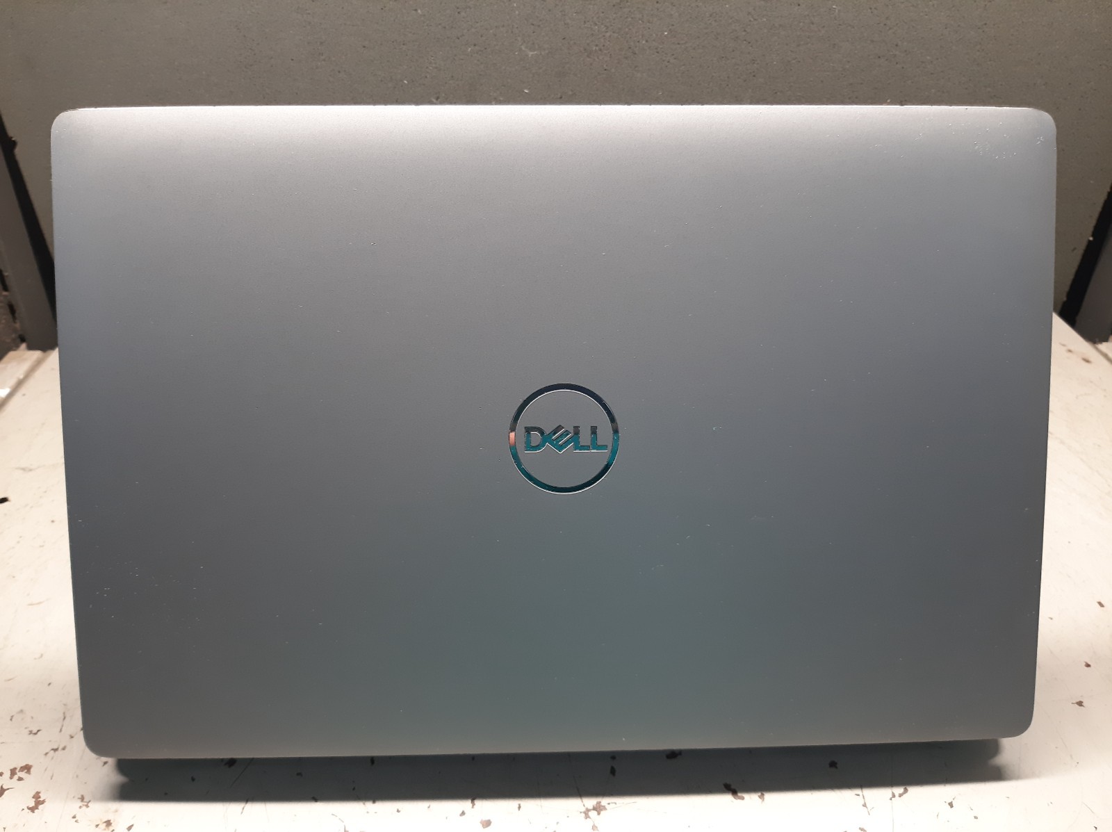 Dell Latitude 5510 15.6″ i7-10610 8GB RAM No SSD/OS/BATT