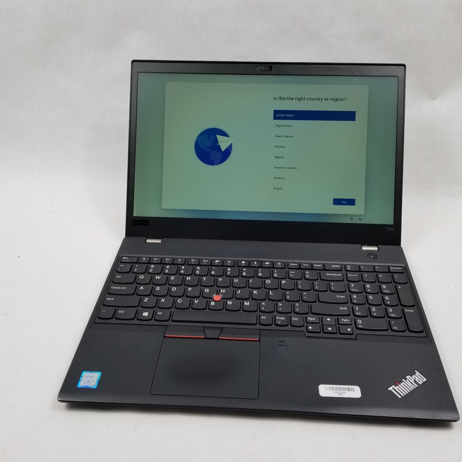 Lenovo ThinkPad T580 Core i7-8550U 1.80GHz 8GB RAM 256GB SSD Win 11 Pro *Read*
