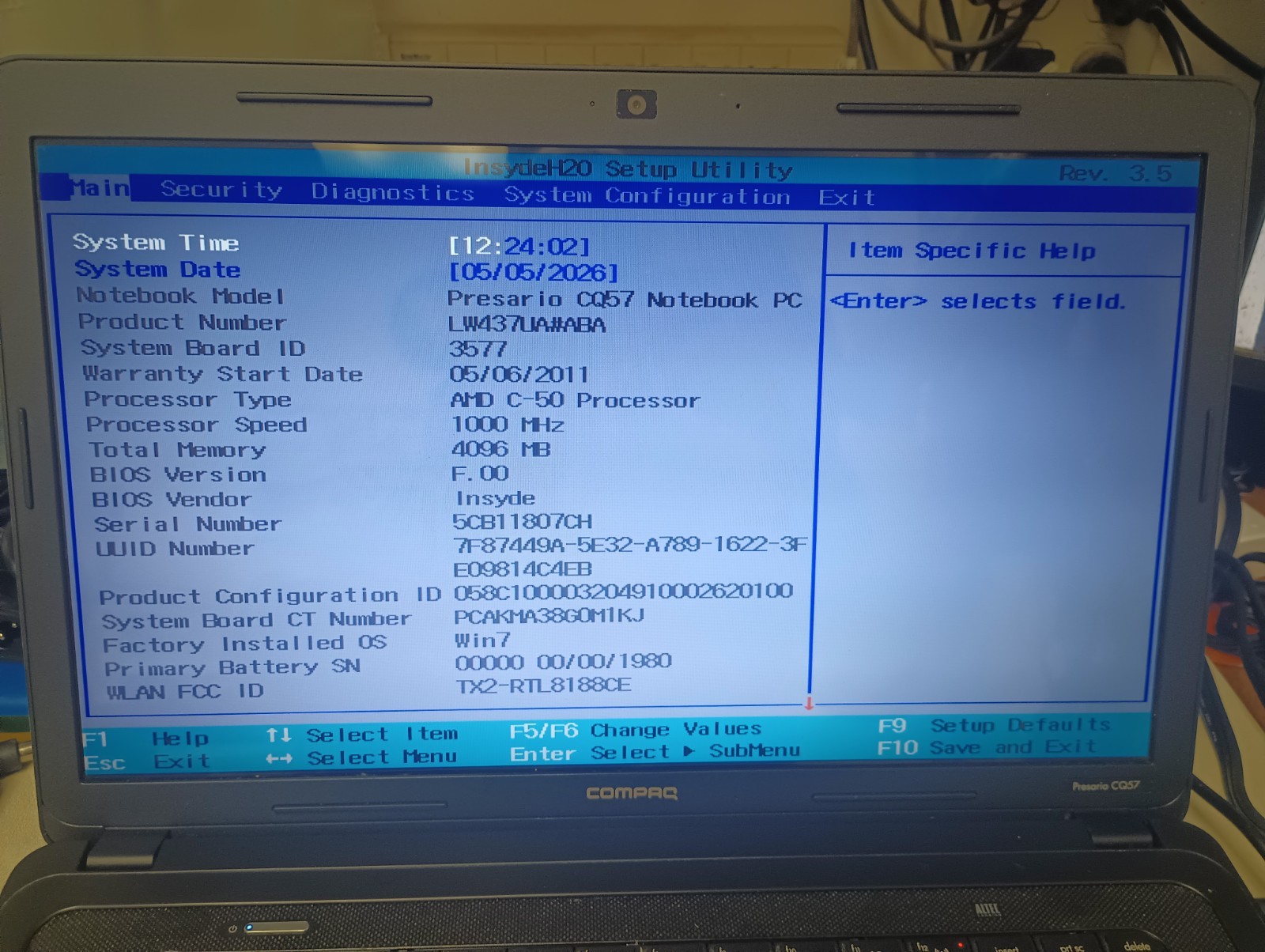 Compaq Presario CQ57-229WM AMD C-50 1.00 GHz 4 GB Ram NO HDD Boot To Bios
