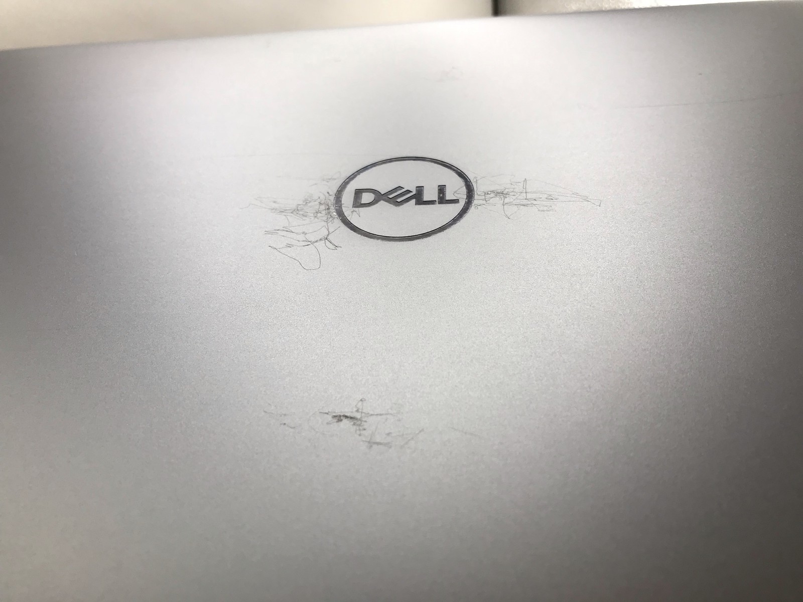 DELL PRECISION 5550 15″ i7 2.7GHz 64GB RAM 1TB SSD *GRADE D*