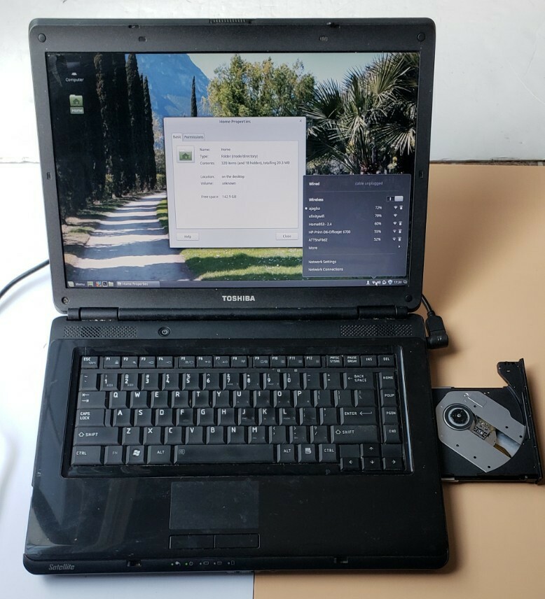 TOSHIBA SATELLITE L305-S5891 Intel Pentium Dual 2GB RAM 160GB HDD LINUX
