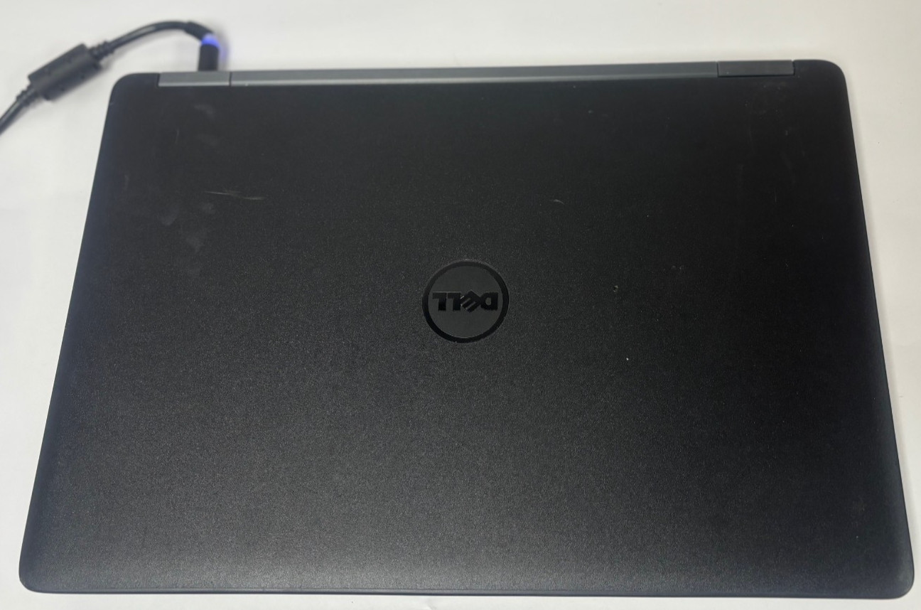 DELL LATITUDE E5550 I5-5300U 2.30GHz NO HDD NO CHARGER LAPTOP