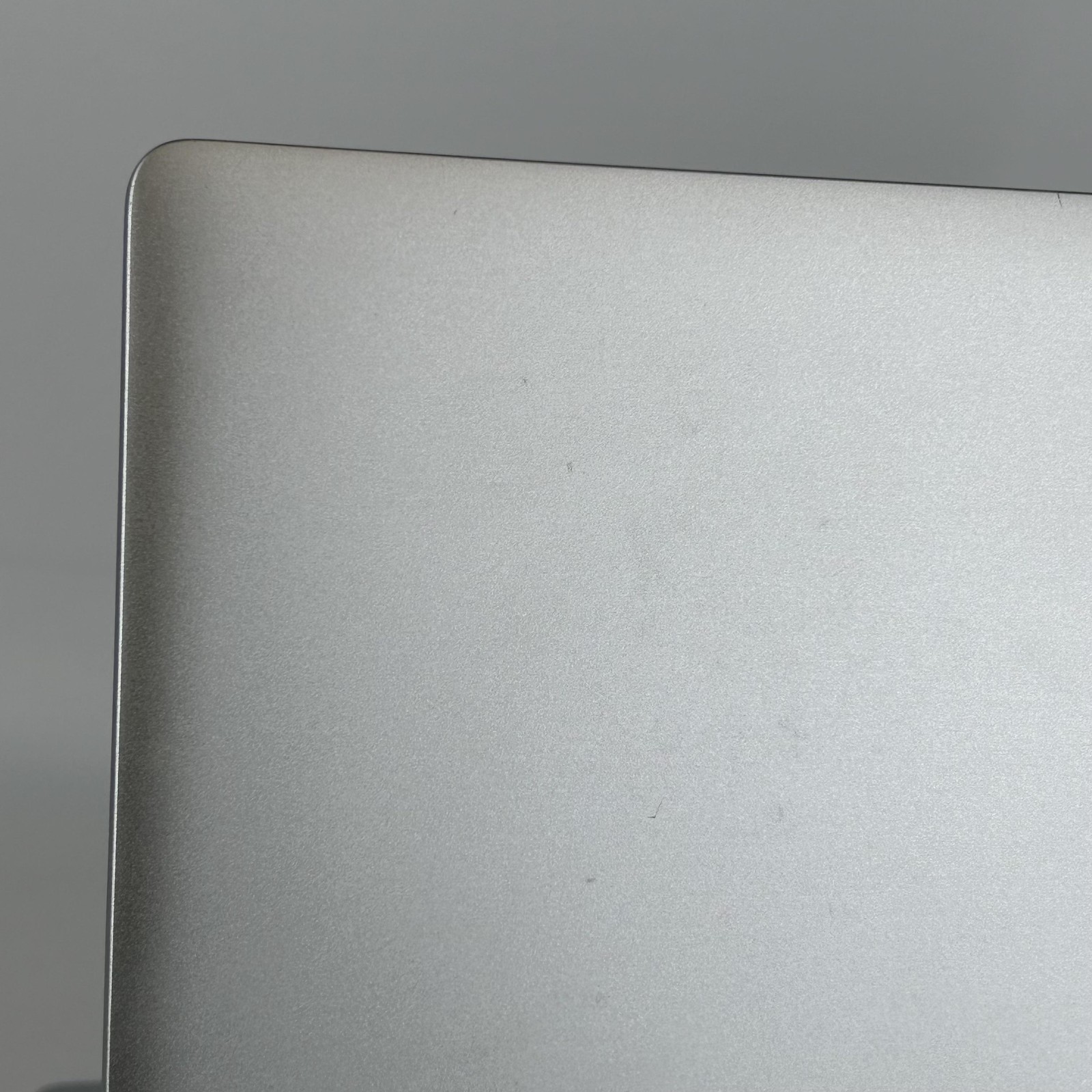 Dell Pro 16 Plus PB16250 FHD+ 2.1 GHz Ultra 7 265U 32GB 512GB SSD Very Good