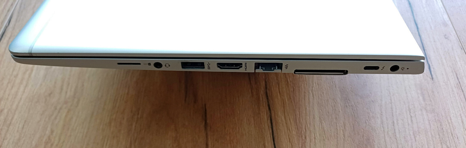 HP Elitebook 840 G5 Laptop Intel Core i5-8350U 8GB DDR4 RAM 256GB SSD Notebook