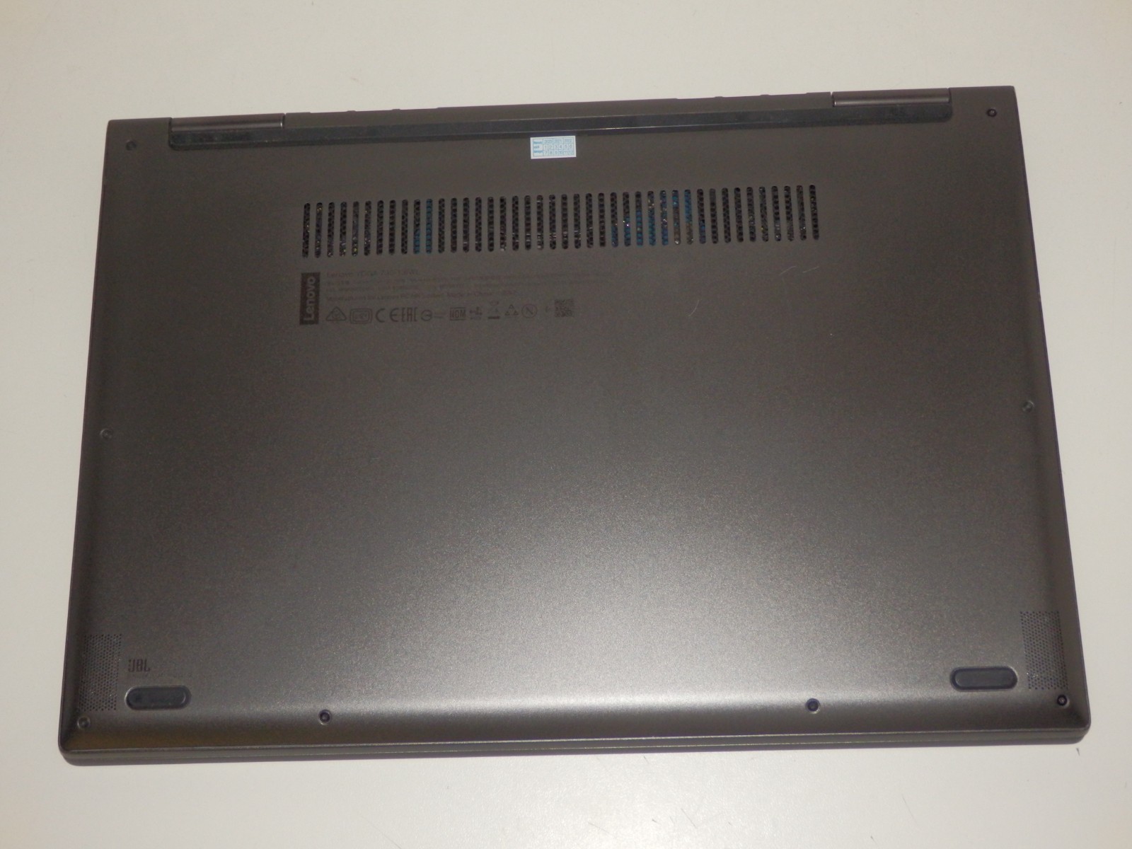 Lenovo Yoga 730-13IWL – Intel i7-8565U, 8GB Ram, 256GB SSD, 13.3″ FHD, UHD 620