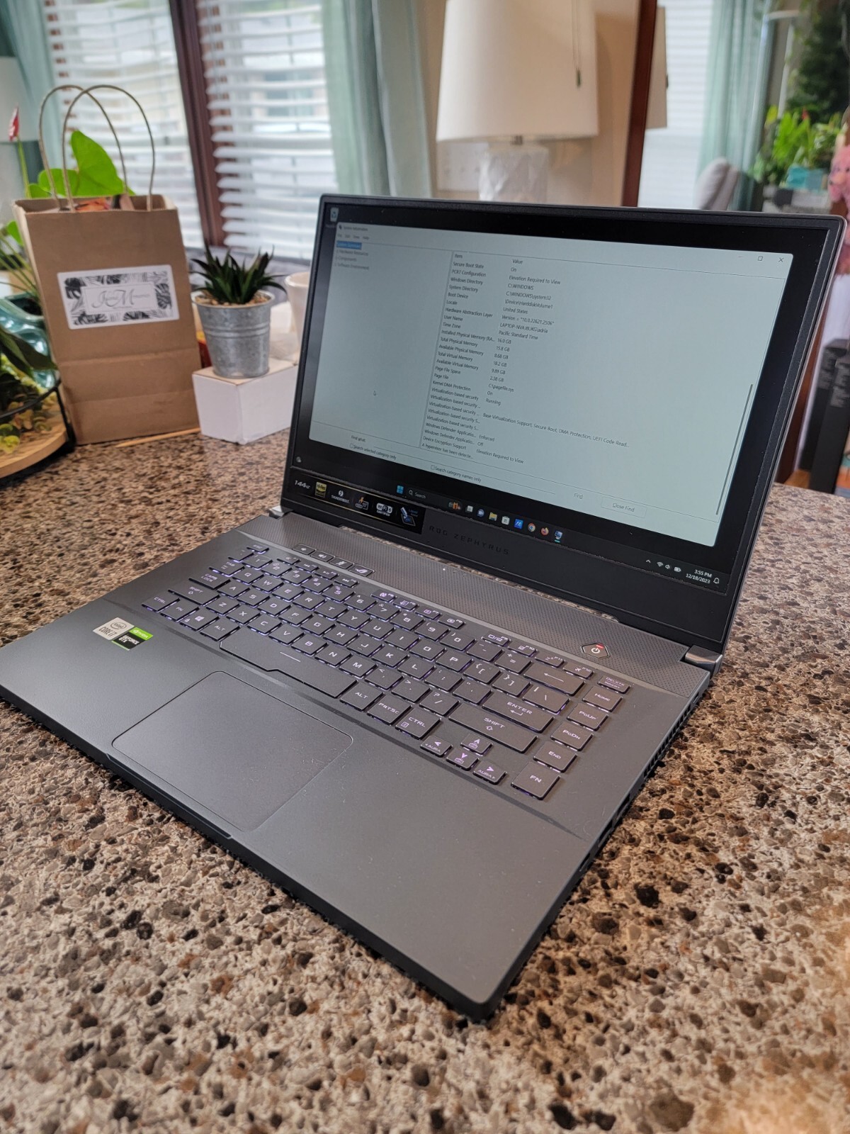 ASUS – ROG Zephyrus M15 15.6″ Gaming Laptop – Intel Core i7 – 16GB Memory