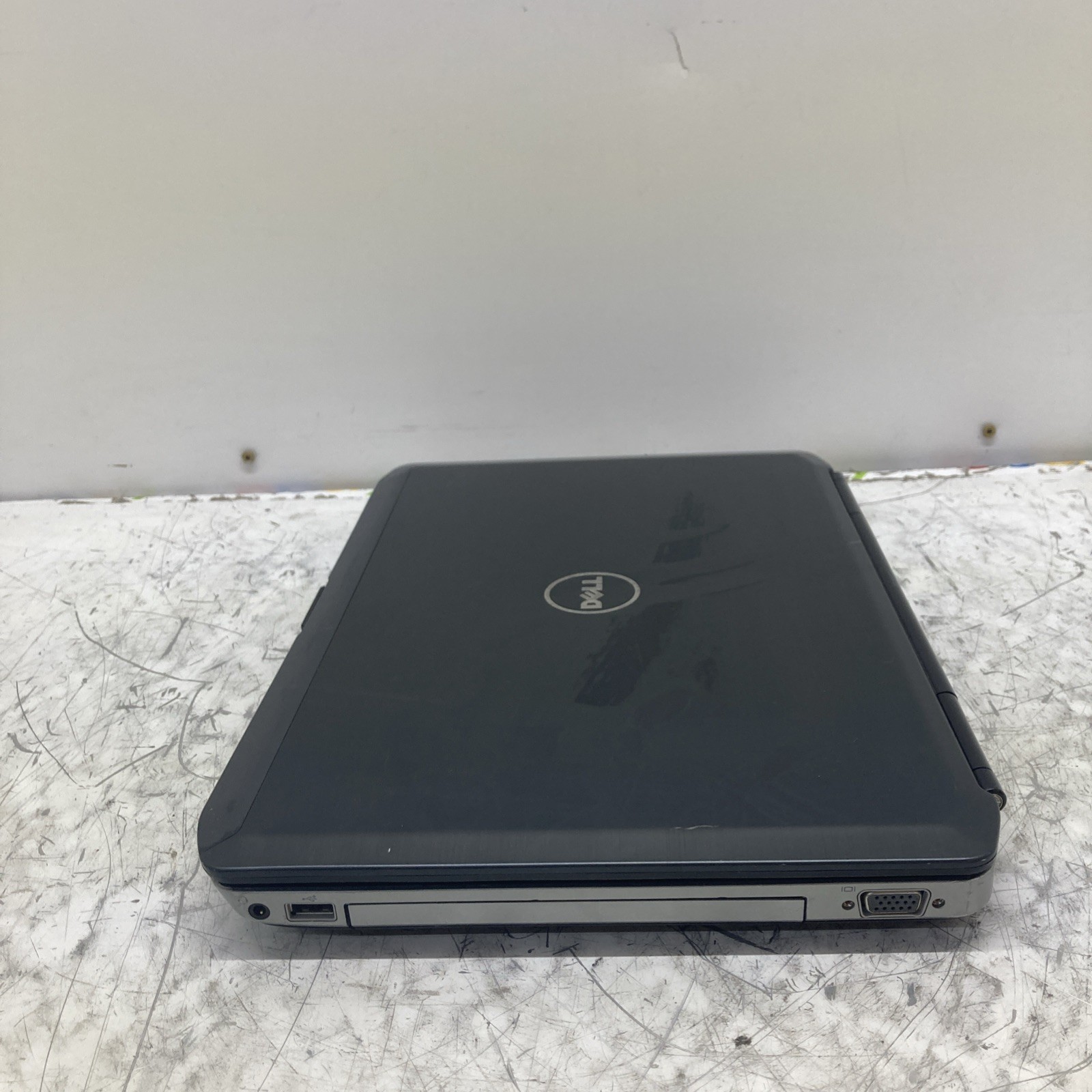 DELL LATITUDE E5430 Intel Core i5-3210M 2.50 GHZ 4 GB No HD Boot to bios