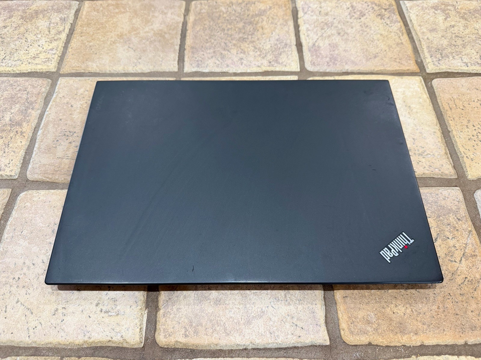 Lenovo ThinkPad X1 Carbon 4th Gen 14″ QHD i7 6600U 512GB SSD 16GB Ram W11 Pro