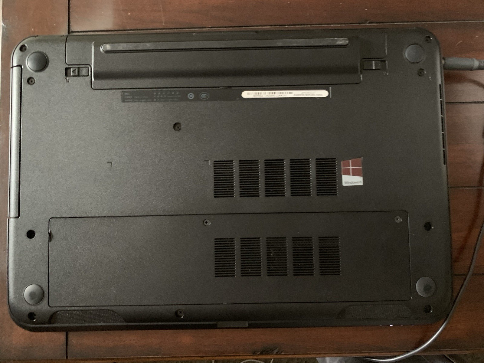 Dell Inspiron I3 3521 Laptop Vintage Gaming Windows 8.1 4GB CD READ