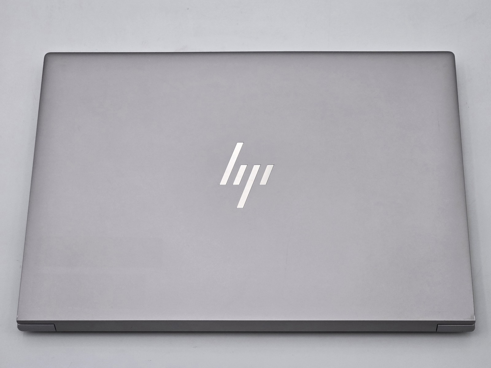 HP ZBook Studio G10 16″ UHD+ 4K+ 13TH I7-13800H 512GB SSD 32GB W11P RTX A1000