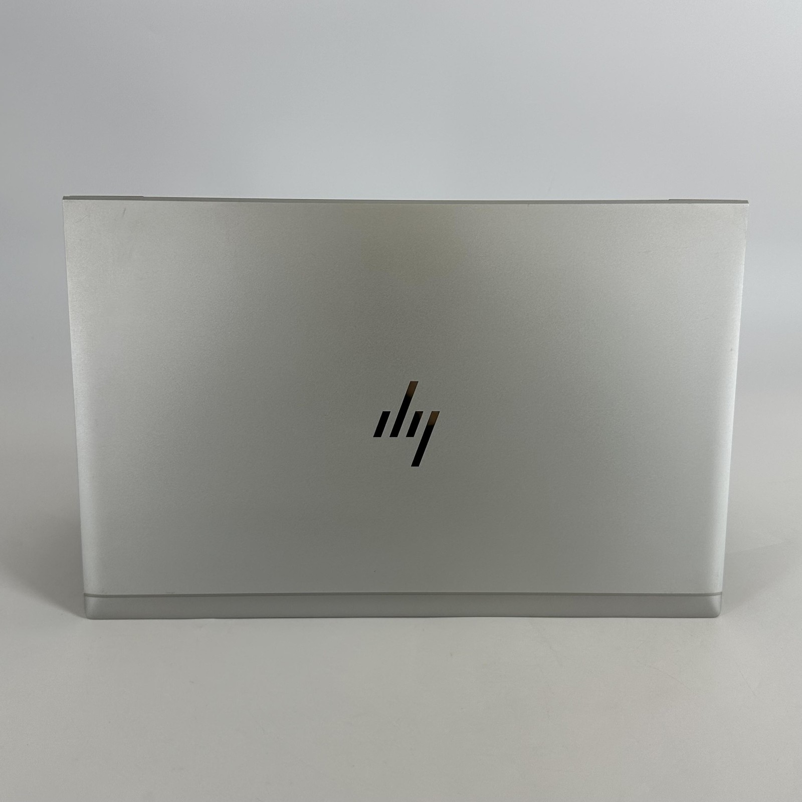 HP Elitebook 850 G8 15.6 Silver FHD i5-1145G7 2.60GHz 16GB 256GB SSD Very Good
