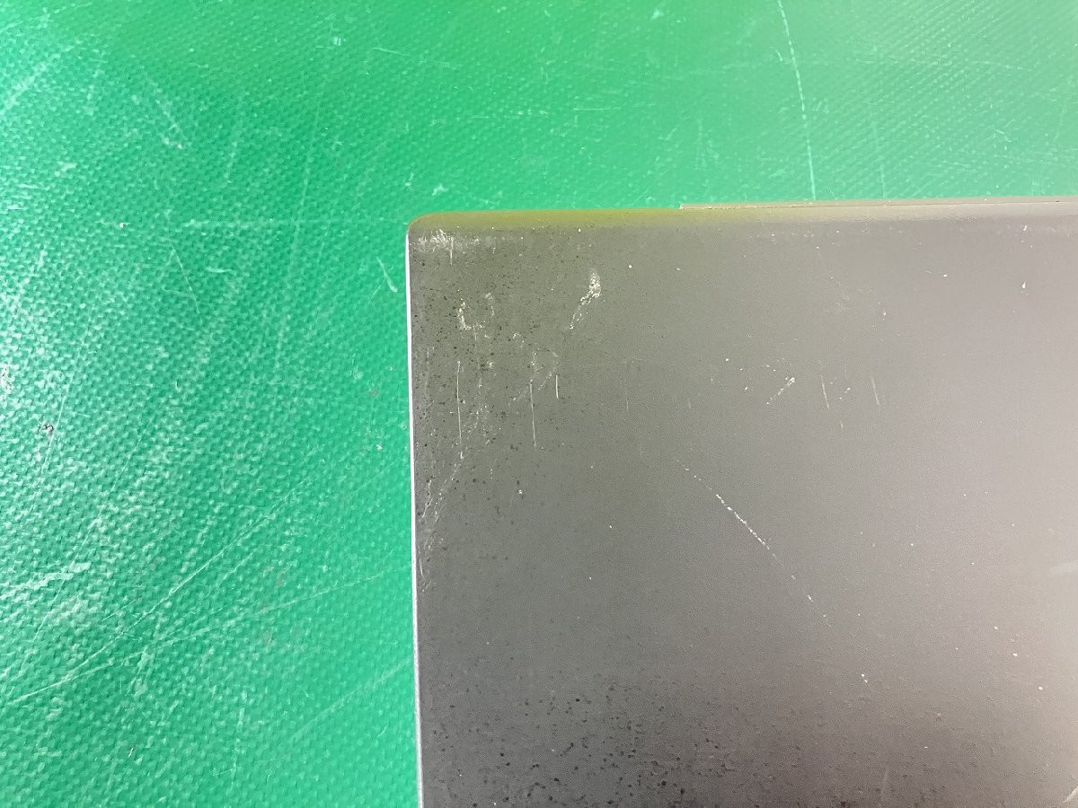 Fujitsu LIFEBOOK U939/B Screen bottom defective HDMI usable i5-8365U CPU SSD128G