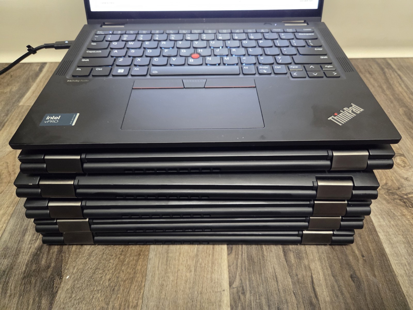 Lenovo ThinkPad X13 Gen 5 Laptop 13.3″ 2-in-1 Ultra 5, 16 Gb Ram No Ssd