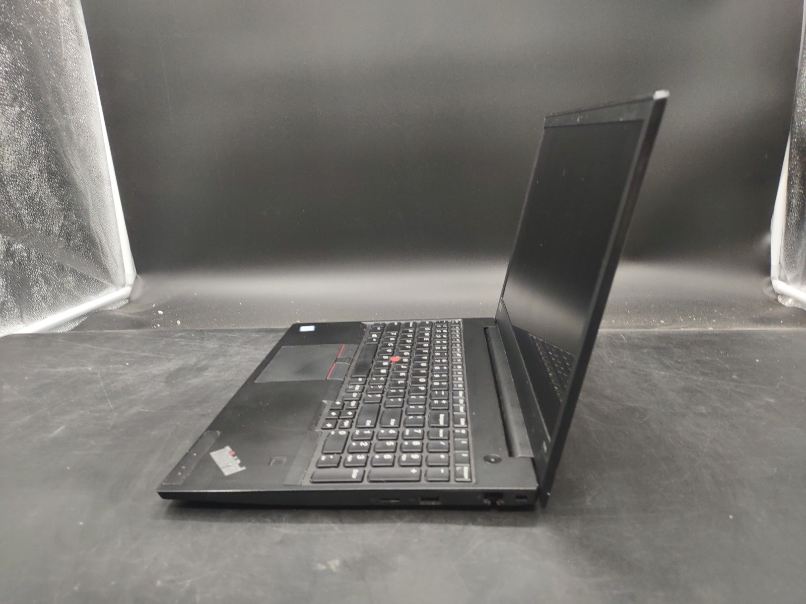 Lenovo Thinkpad E580 i7 8550U @ 1.80GHz 8GB RAM NO SSD NO OS