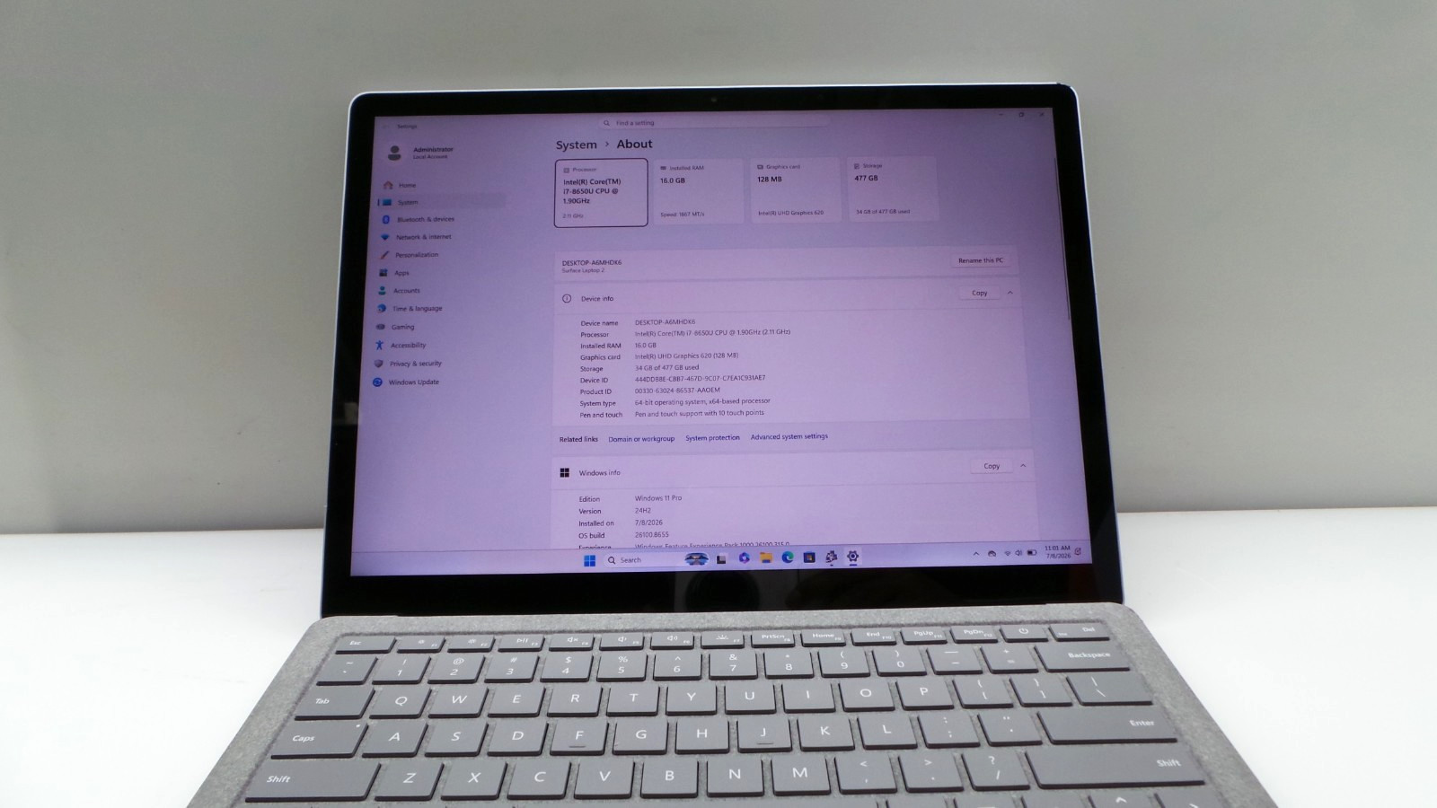 Microsoft Surface Laptop 2 | 13.5″ Touch | i7-8650U 1.90GHz 16GB RAM 512GB SSD