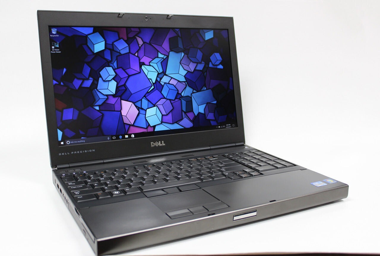 Workstation DELL M4600 15.6 RGB i7-QUAD Fast 3TB SSD DVDRW 32GB Quadro 2000 DOCK