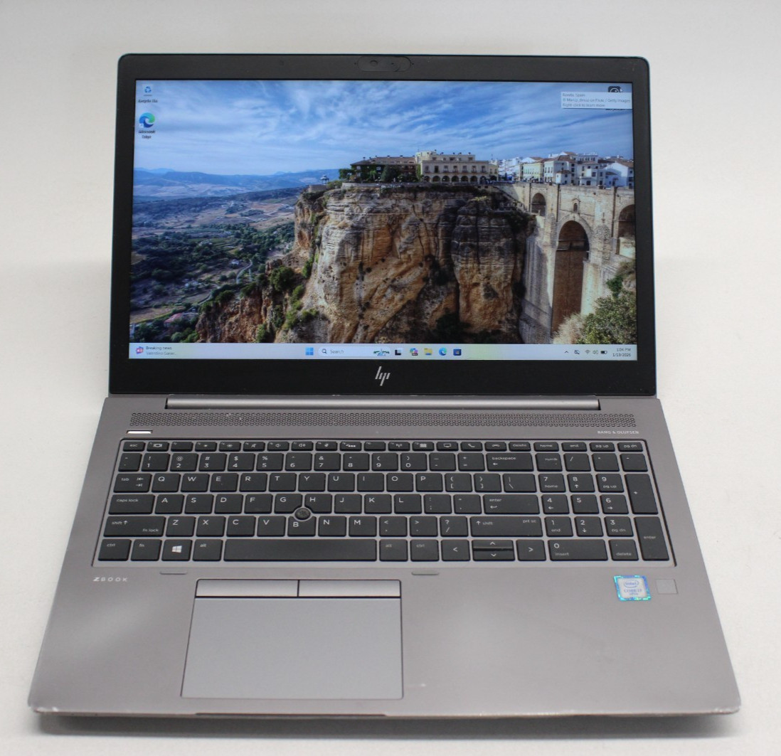 HP ZBook 15UG6 I7-8665U 256GB NvME 16GB DDR4 Win11Pro* See Desc