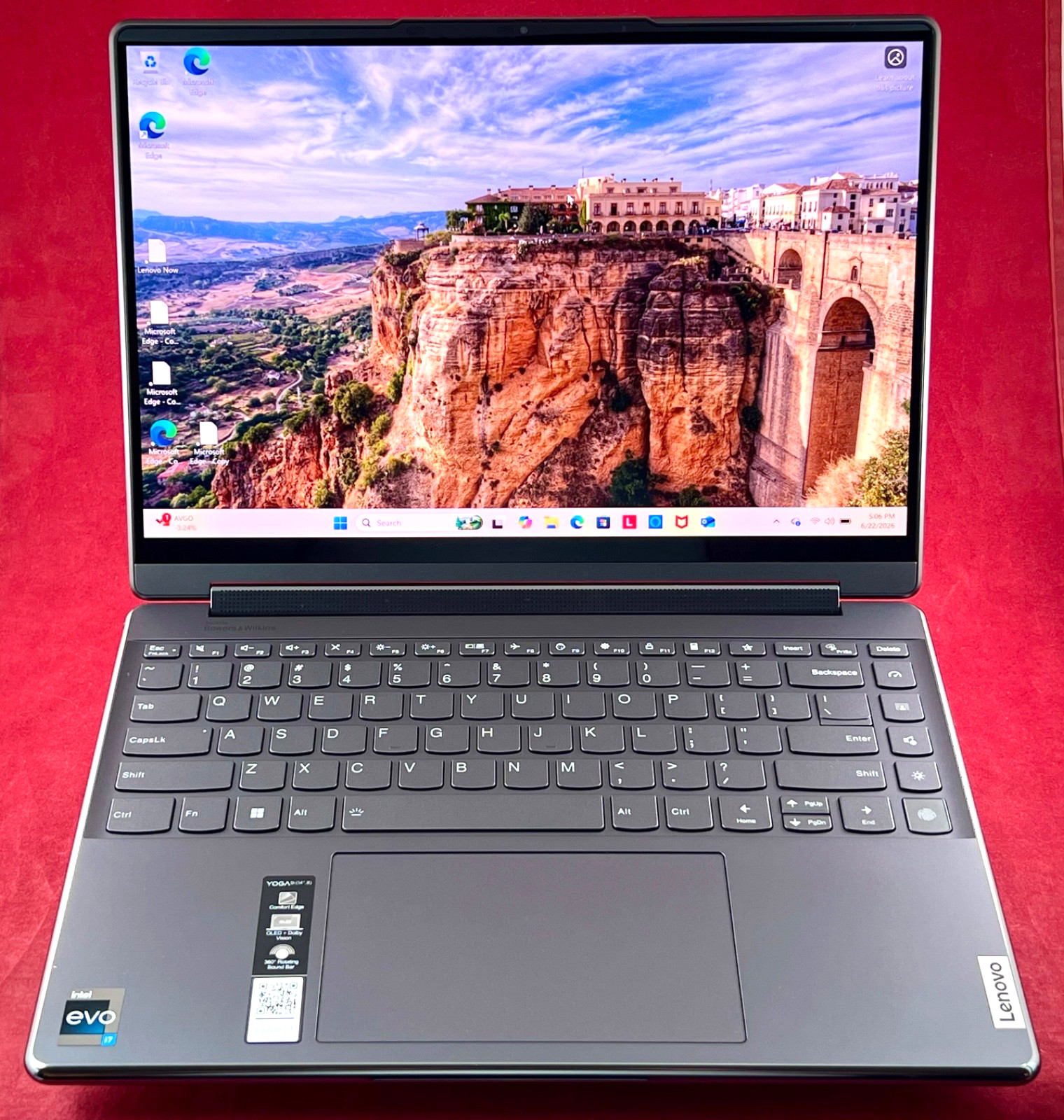4K LENOVO YOGA 9i 14″ CONVERTIBLE LAPTOP 1 TB SSD 16GB RAM INTEL i7-1360P +CASE!