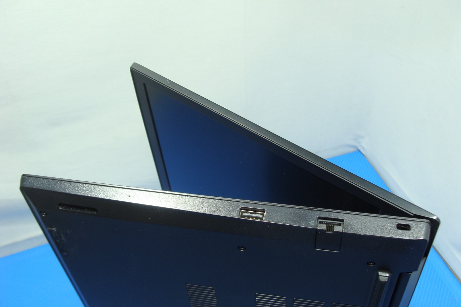 Lenovo ThinkPad E15 15.6″FHD Intel i5-10210U 1.6Ghz 8GB 256GB SSD Windows 11 Pro