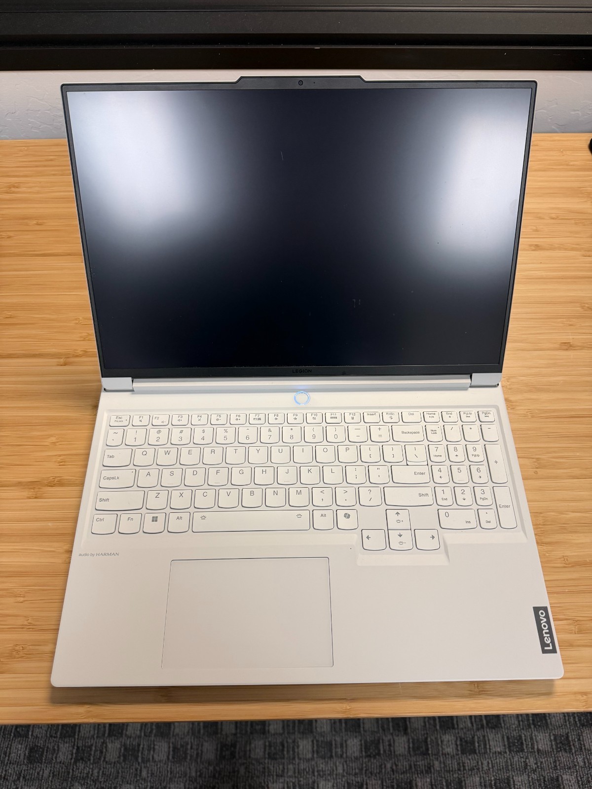 Lenovo Legion 7 16IRX9 Gaming Laptop i9-14900HX RTX 4070 32GB 1TB Win11