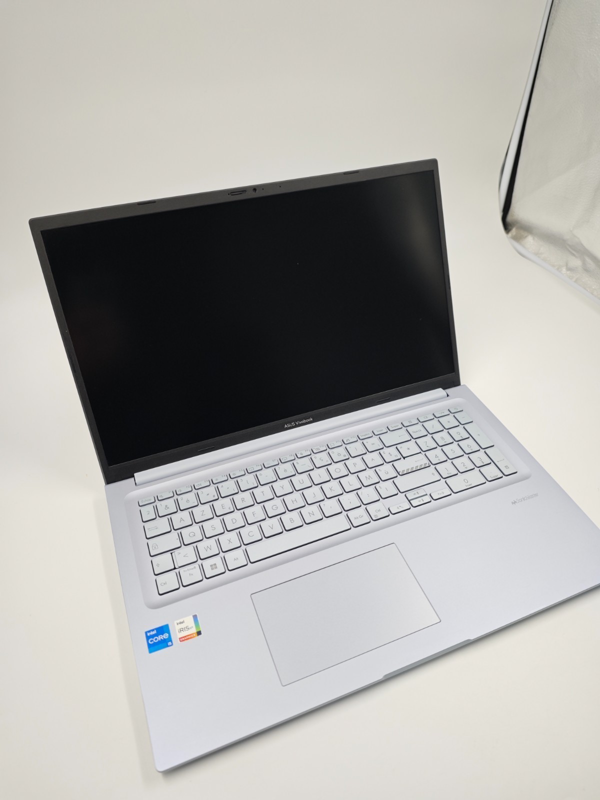 ASUS Vivobook 17 X1702ZA 17.3″ FHD Intel Core i5-1240P 16GB RAM 512GB SSD Win11