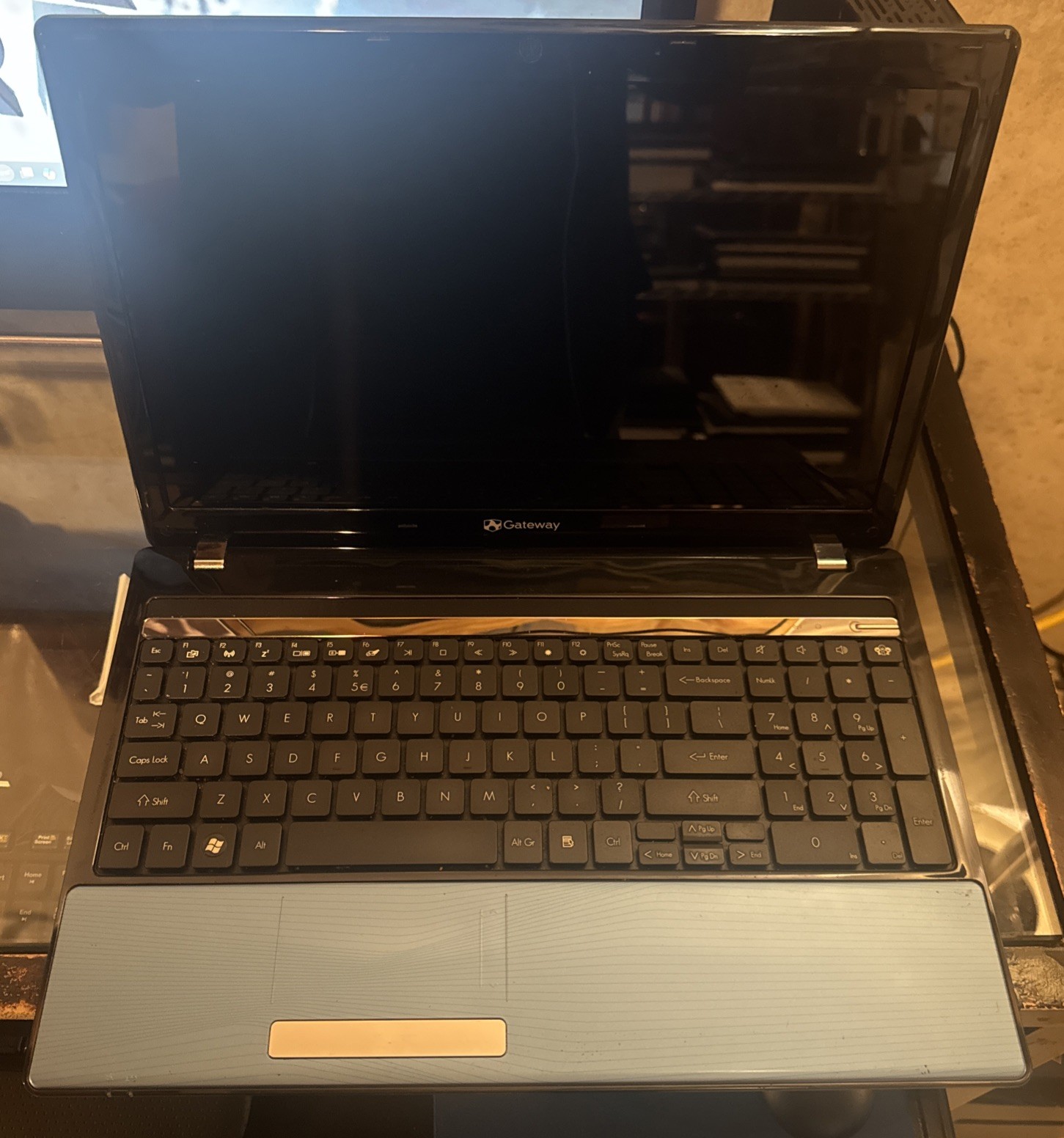 Gateway NV53 15″ Laptop Parts Or Repair