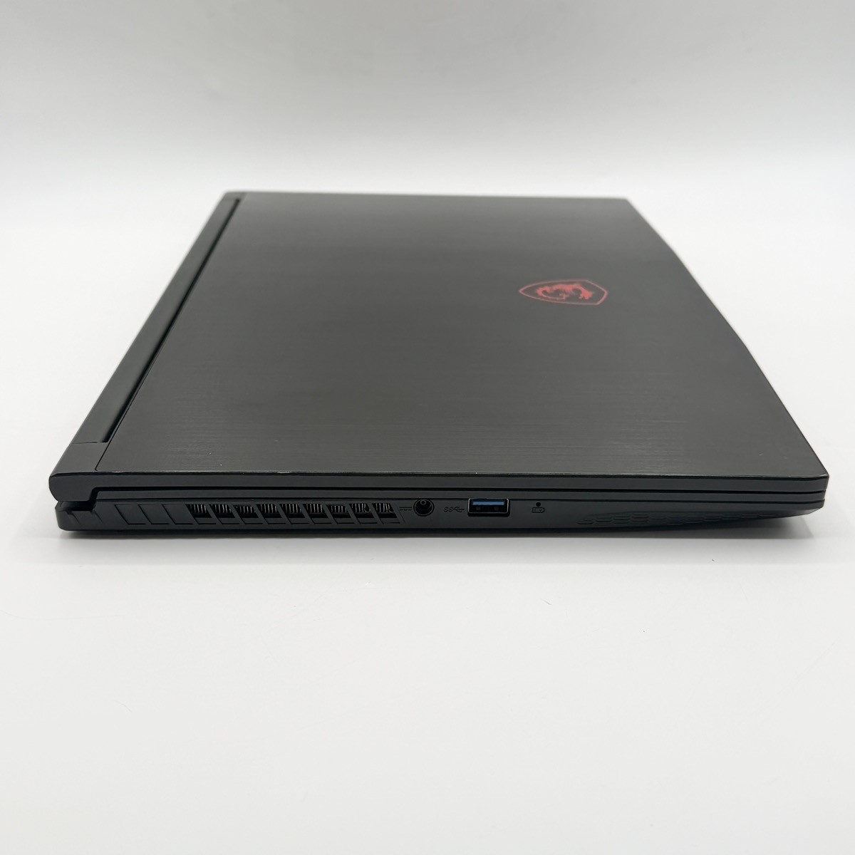 MSI Thin GF63 10SCXR 15.6″ i5 8GB RAM 256GB SSD GTX 1650 W11H (CP1022811)