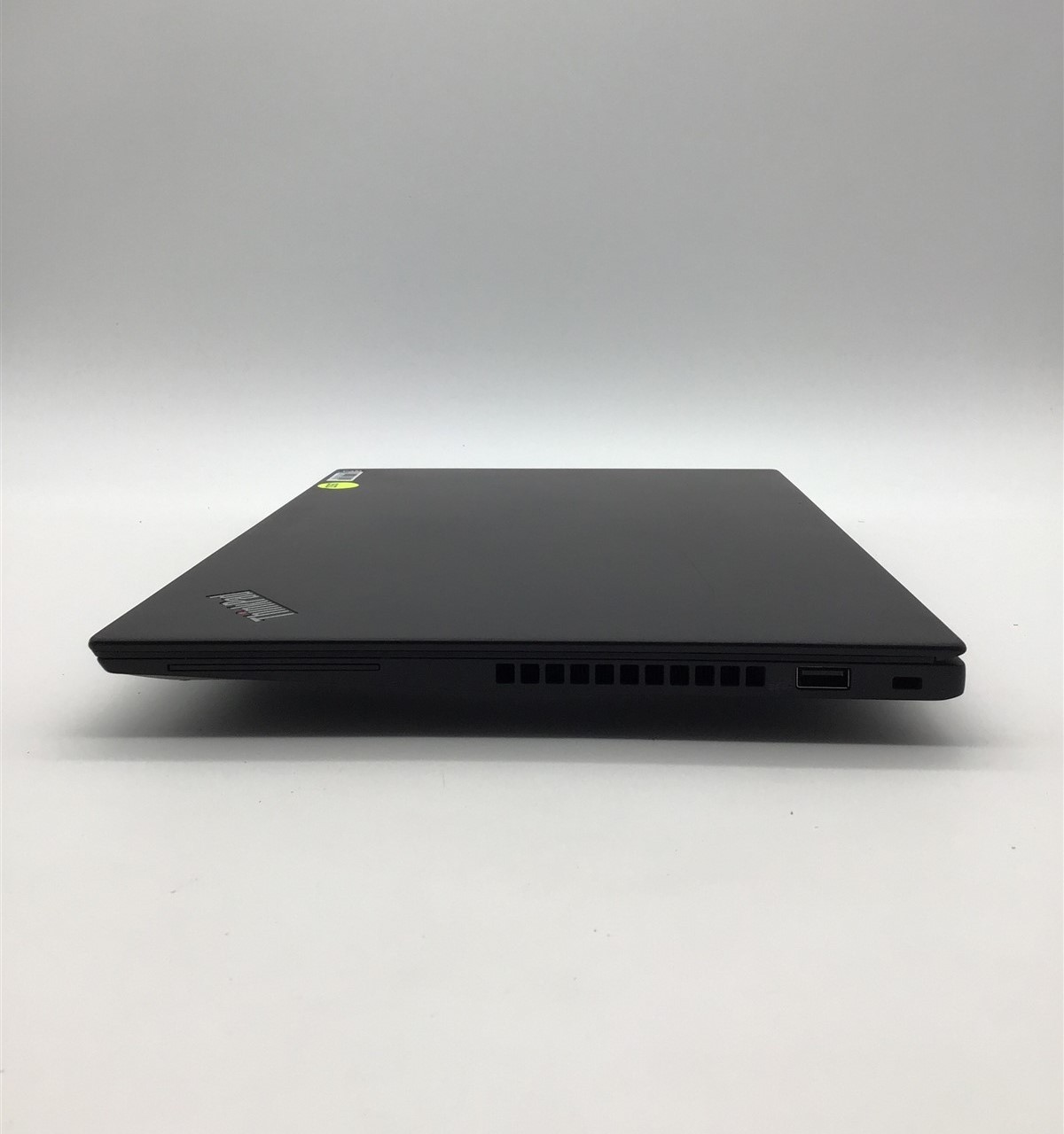 Lenovo ThinkPad Gen 1 i7-10610U, 1.80GHz, 16GB, 256GB, No Adapter
