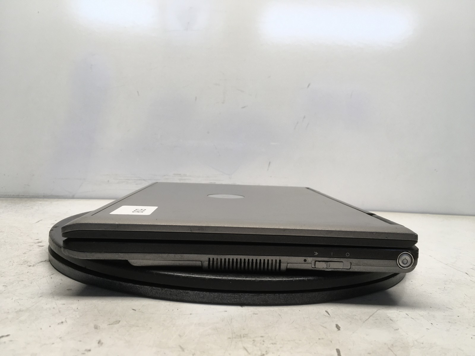 Dell Latitude D430 Intel Core 2 Duo 06FD 1.33GHz 1 GB NO HDD No Batt