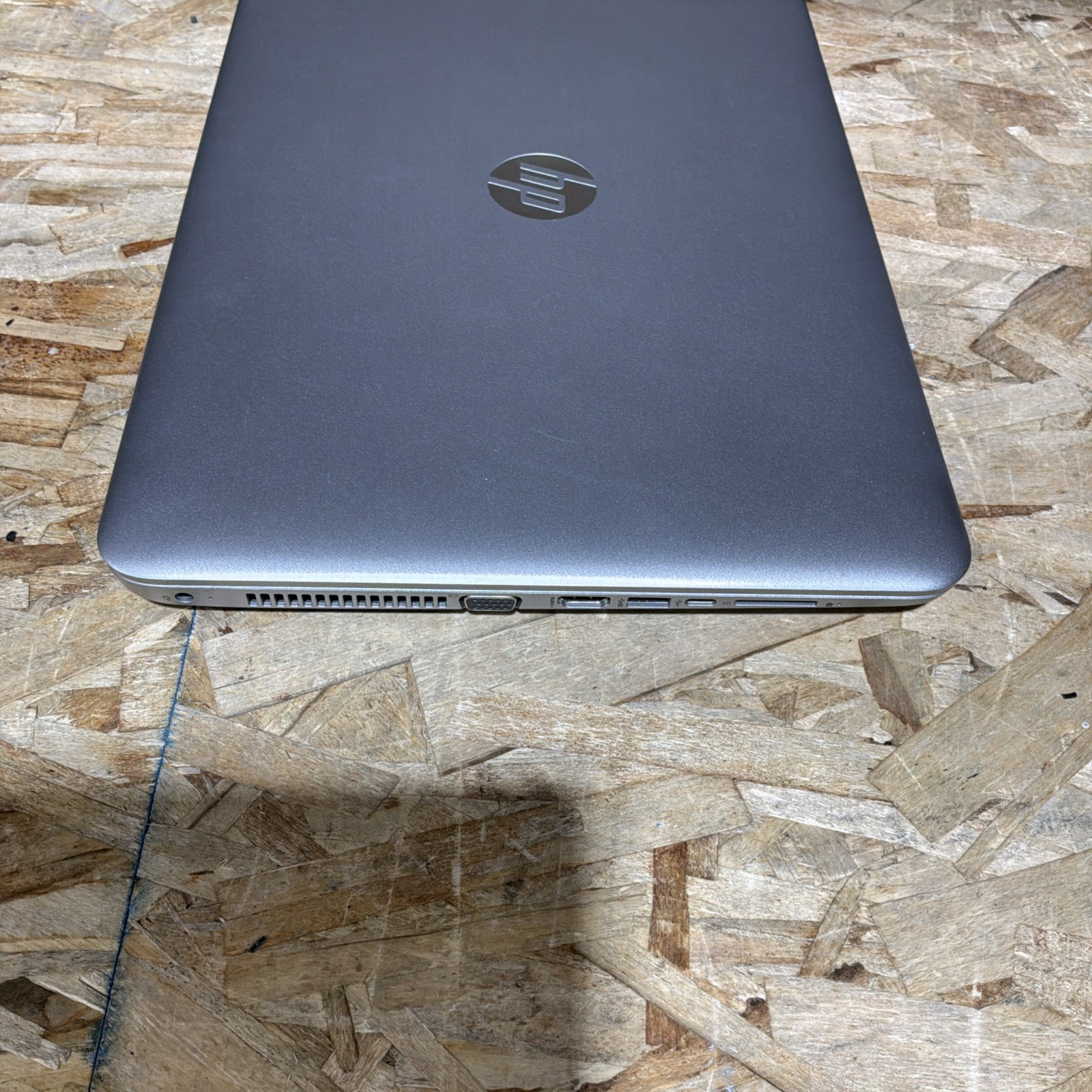 HP Probook 450 G4 8265NGW 15.6″ i7-7500U 2.7GHz 8GB RAM 500GB HD C406