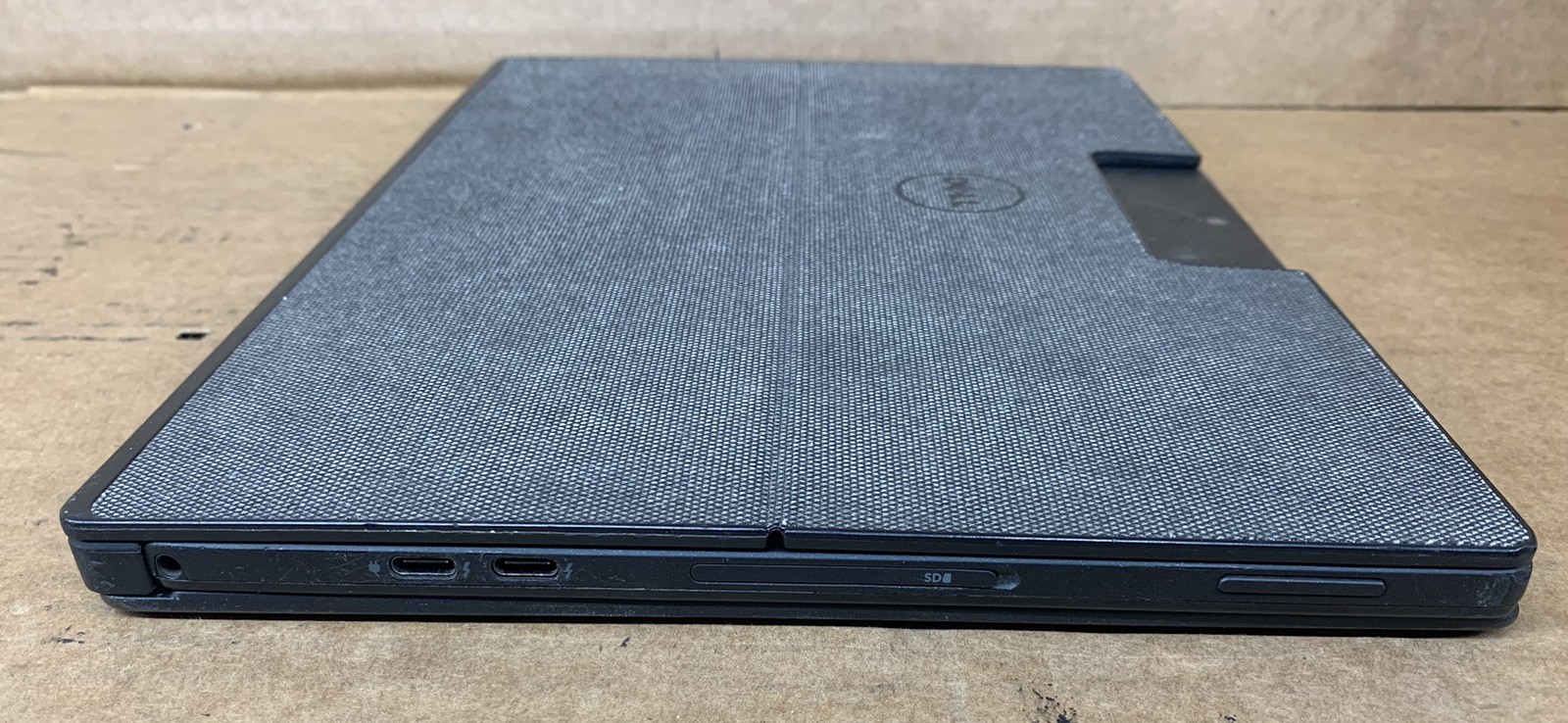 Dell Latitude 7275 2-in-1 FHD Touch Intel M7-6Y75 8GB RAM 128GB SSD WIN 10P