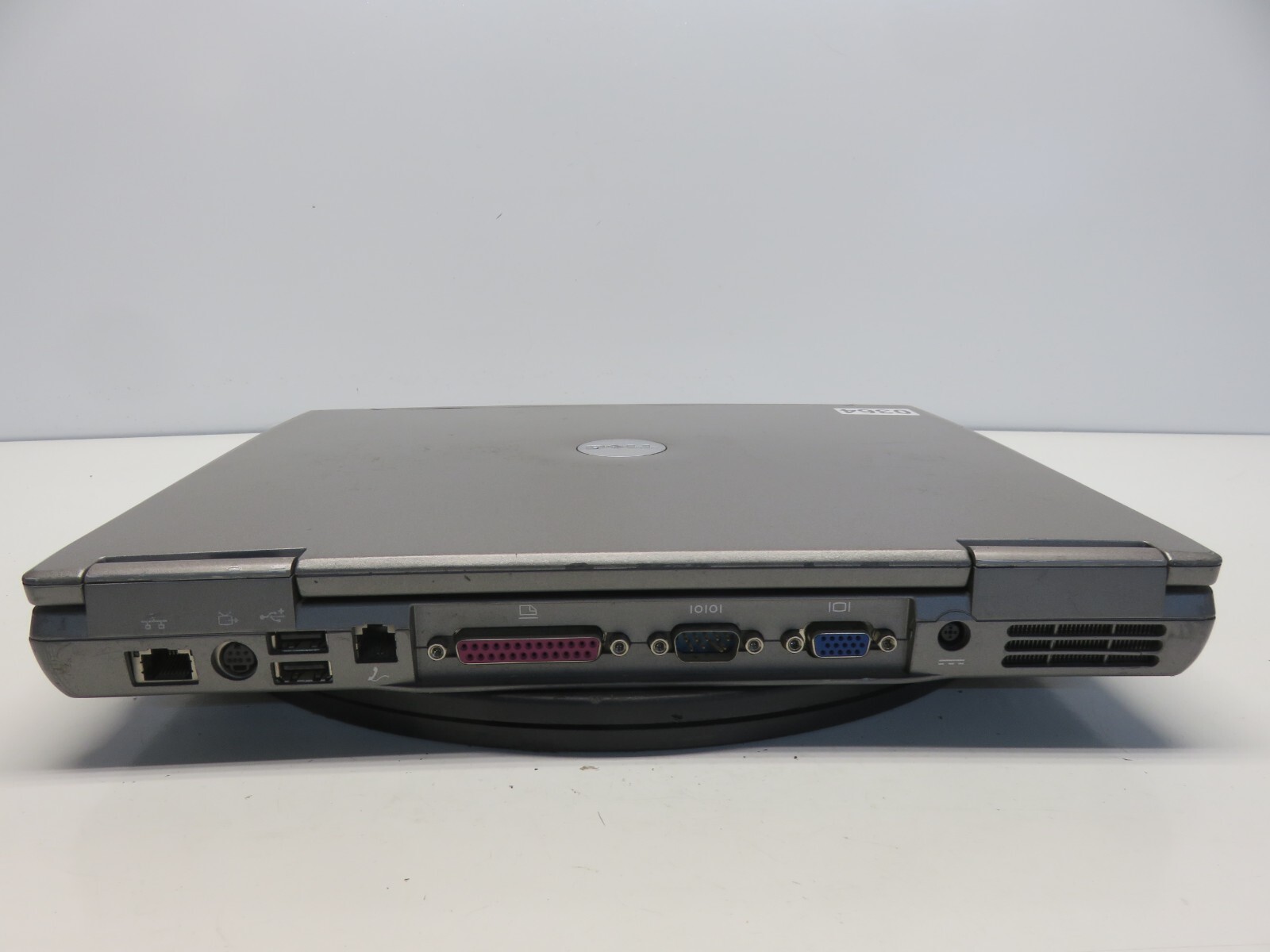 Dell Latitude D610 Intel Pentium M 1.86GHz 1.5GB 40 GB WIN XP No Batt