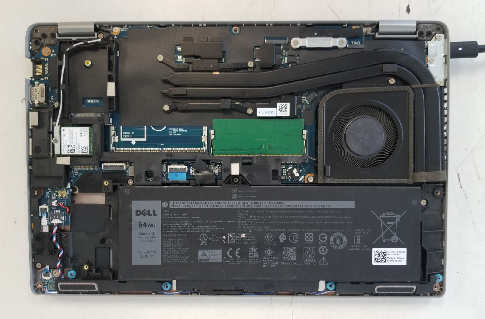 Dell Latitude 5431 14″ Intel i7-1270P 16GB DDR5 NO HDD NO OS/ FREE DELIVERY