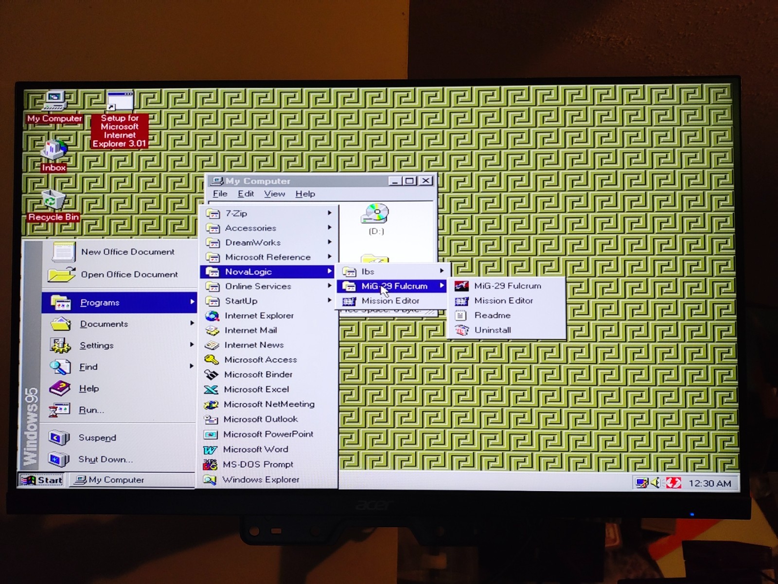 Toshiba Satellite 205CDS Pentium 100/16mb/4gb/6xcdrom/win95