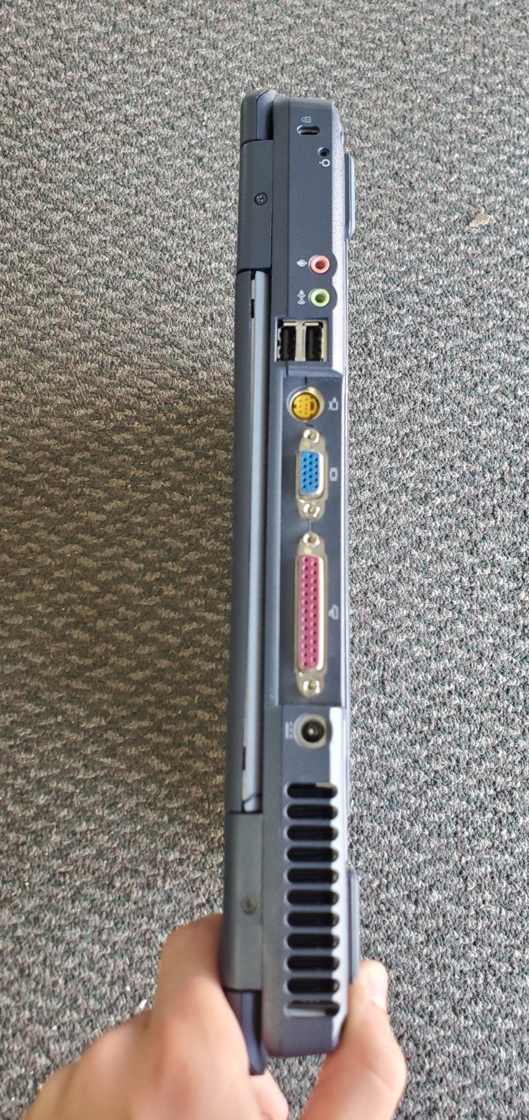 HP Pavilion zt1180 Pentium III Mobile 512MB RAM 40GB HDD Win XP NO AC – READ