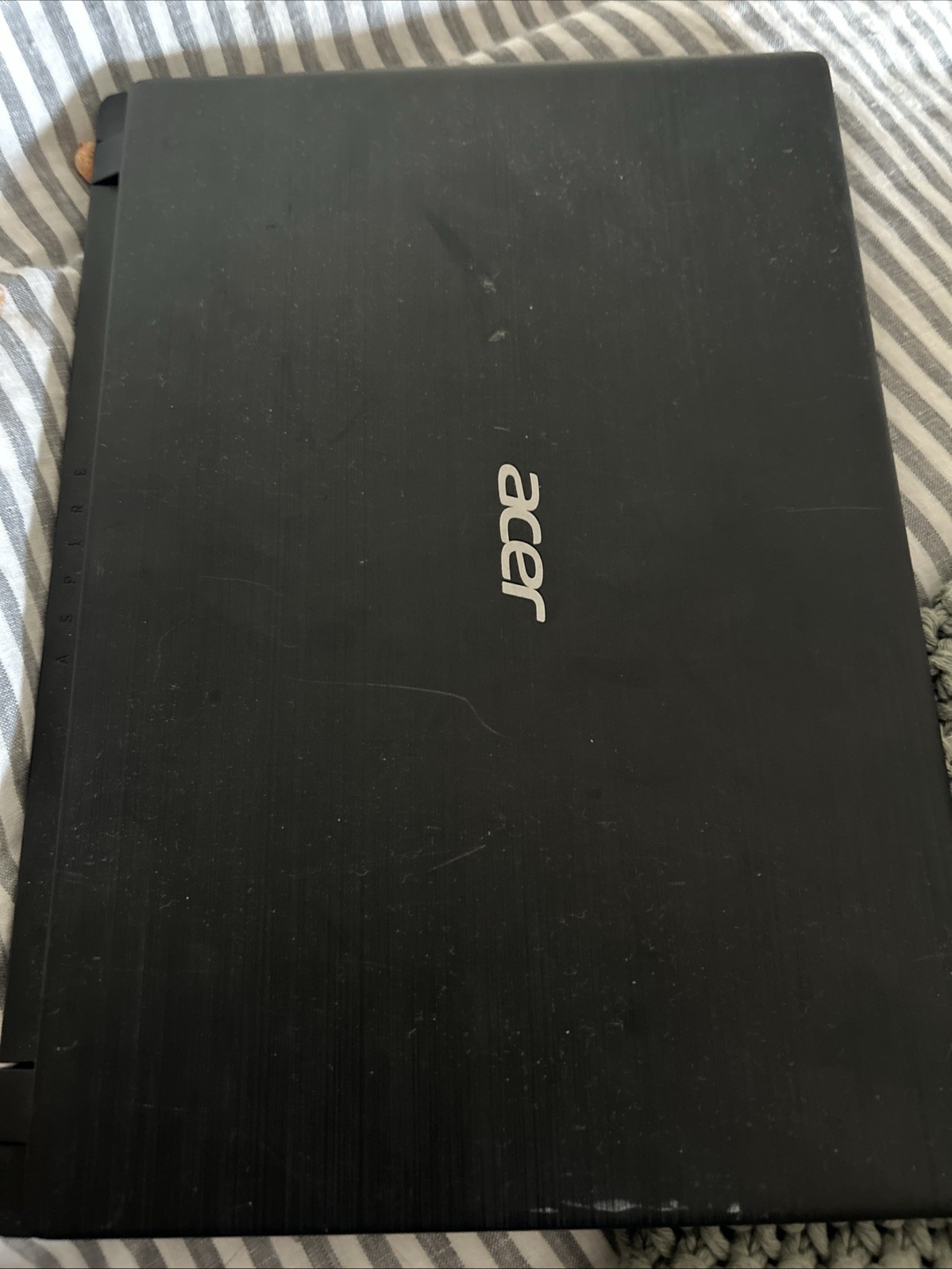 Acer Aspire 1 A114-32