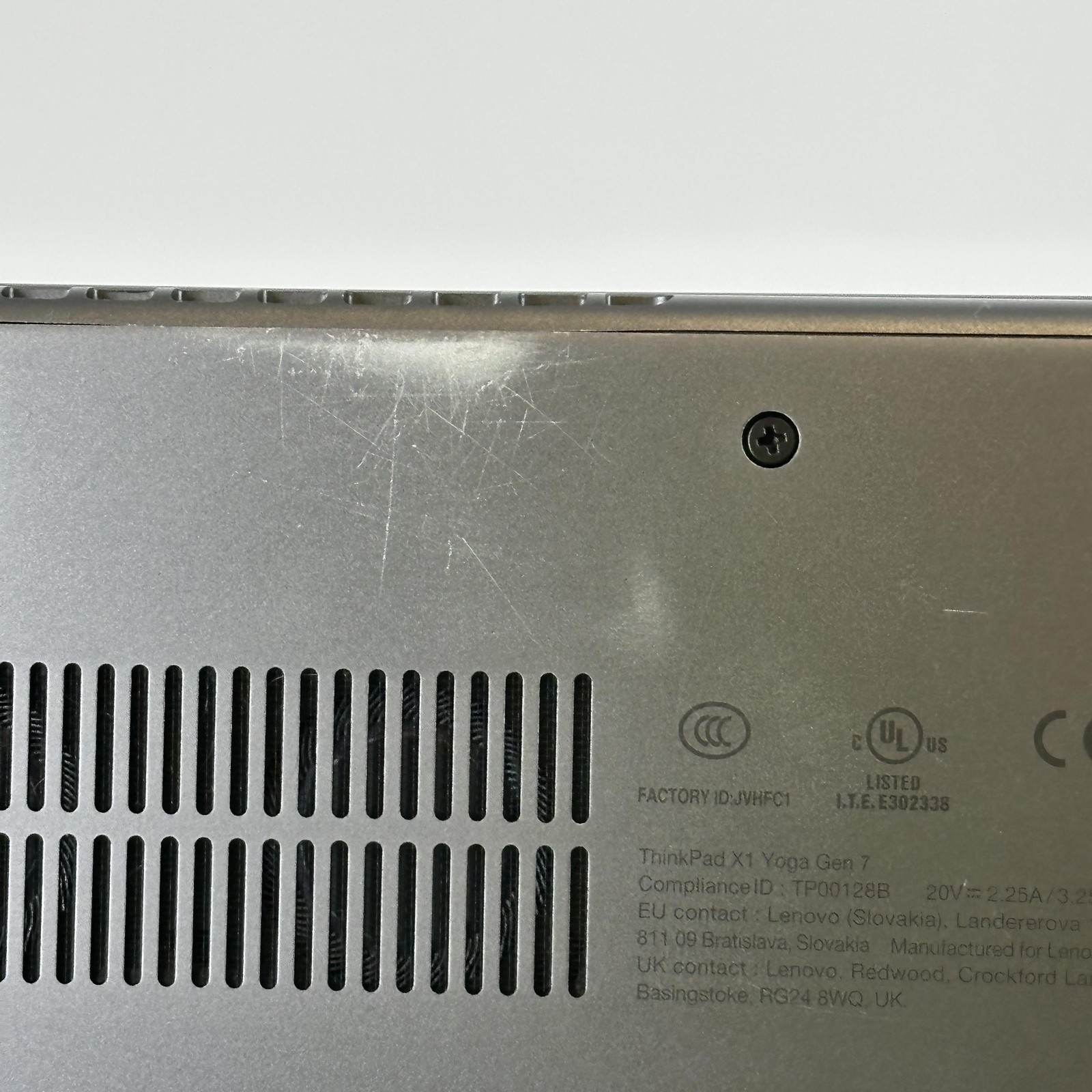 Lenovo ThinkPad X1 Yoga Gen 7 14 FHD+ TOUCH i7-1265U 16GB 512GB SSD – BENT FRAME
