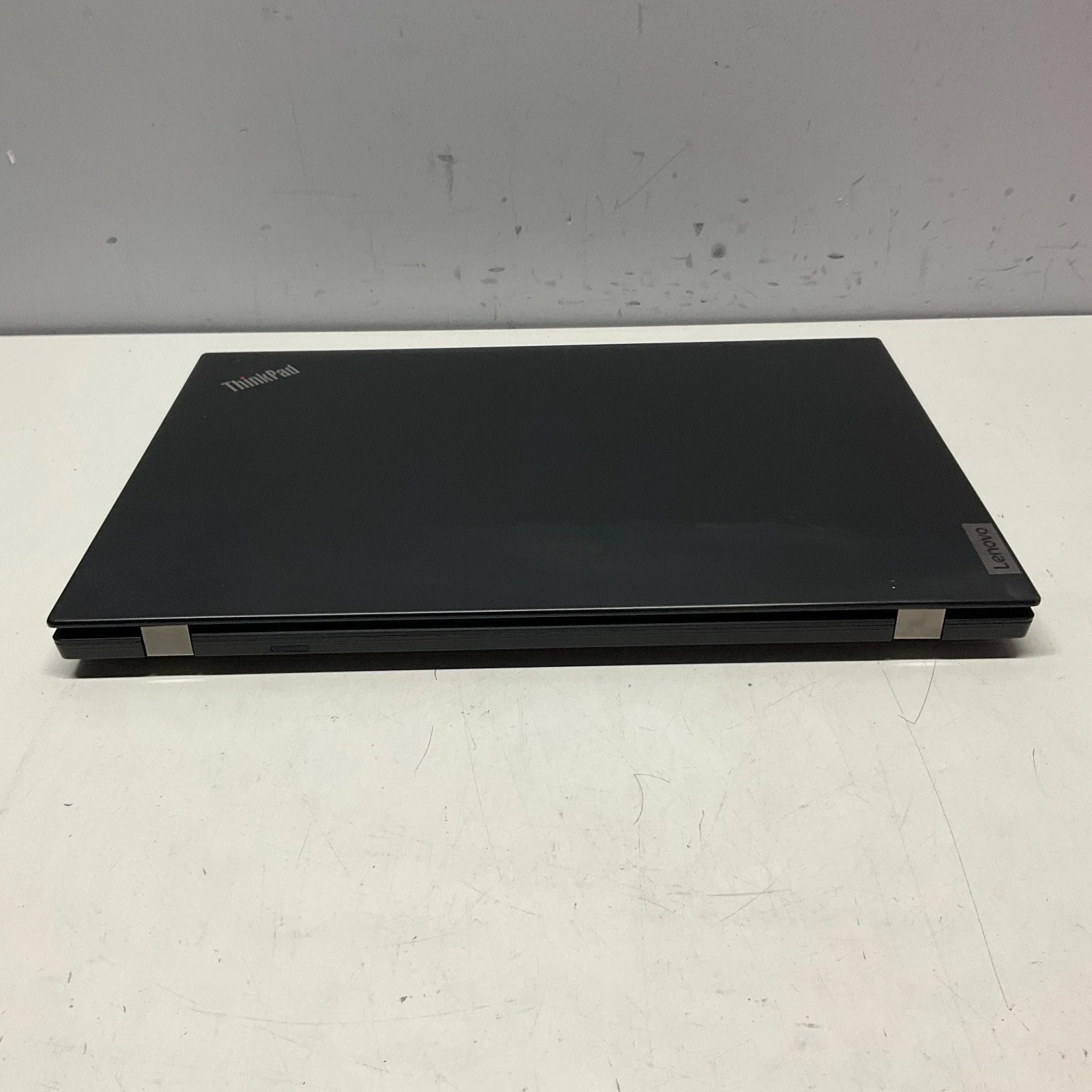 ThinkPad P15v i7-10750H 32GB 1TB NVMe Quadro P620 Win 11 Office 2024