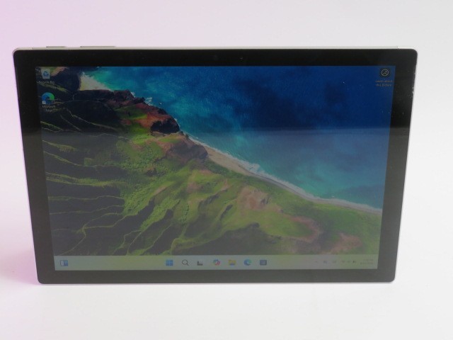 MICROSOFT SURFACE PRO 5TH GEN (1796) i5-7300U 8GB 256GB NVMe TOUCH WIN 11 PRO