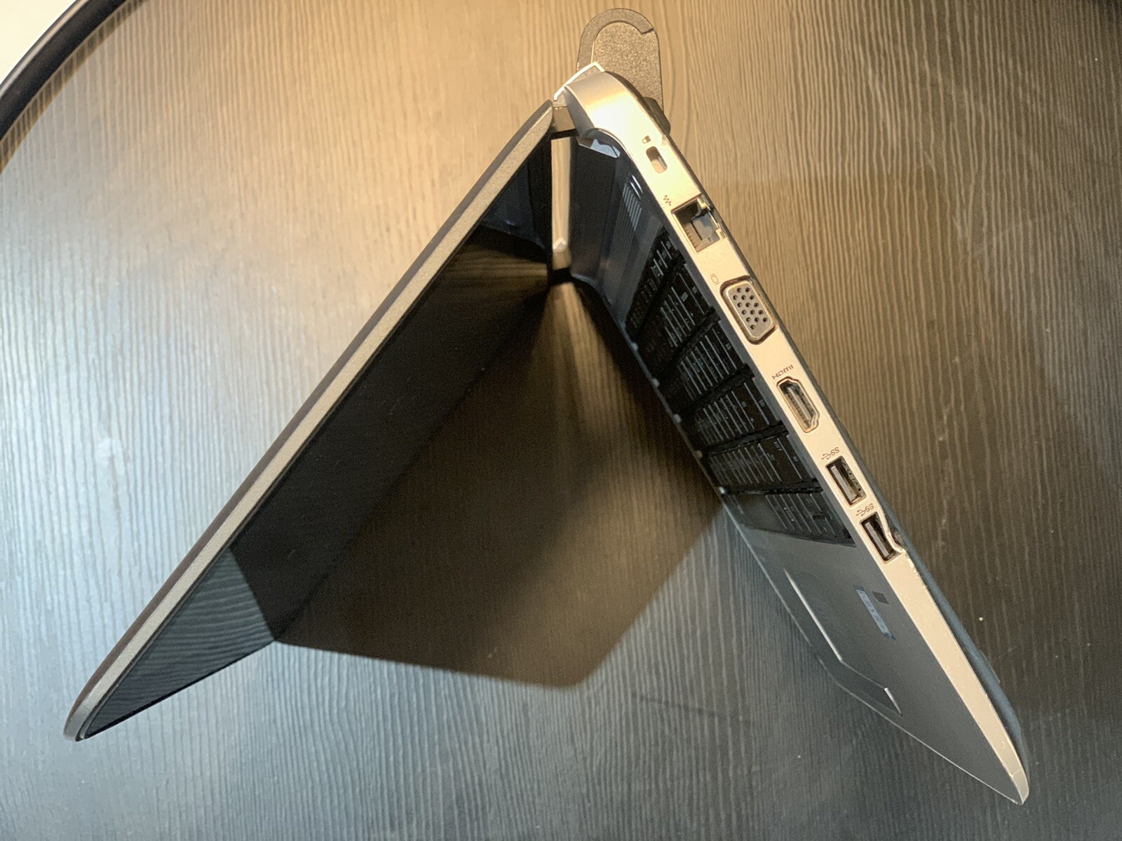 HP ProBook 430 G3| i3-6100U @ 2.3GHz|4GB RAM| 500GB HDD| WIFI | 13.3″ Win10 Pro