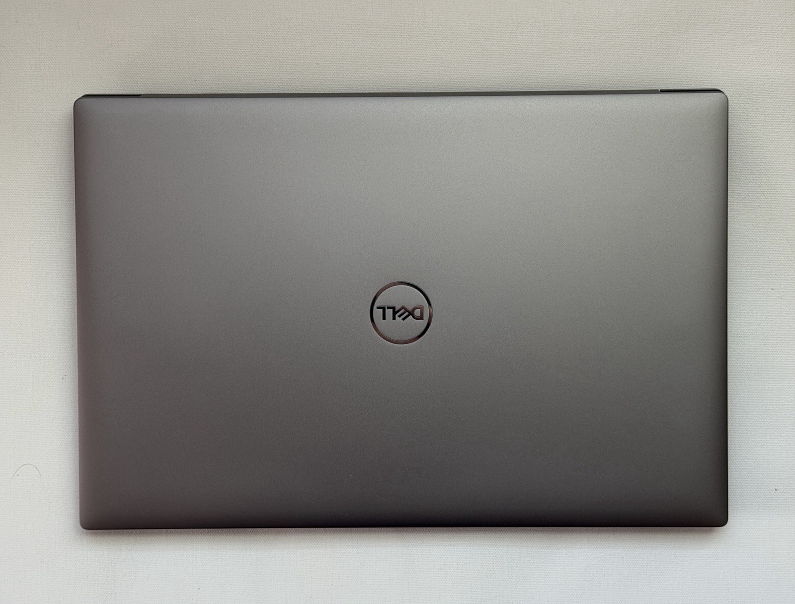 Dell Precision 5490 QHD+ Ultra 7 165H 32GB 1TB RTX 1000 Ada Intel Arc | DESCRIP