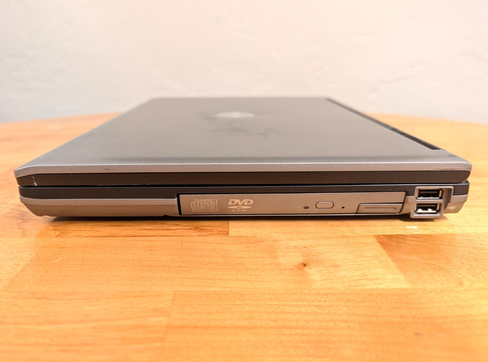 Dell Latitude D830 C2D 2Ghz 2GB 160GB Win 7 Serial Port DVD WiFi ~ COMPLETE!