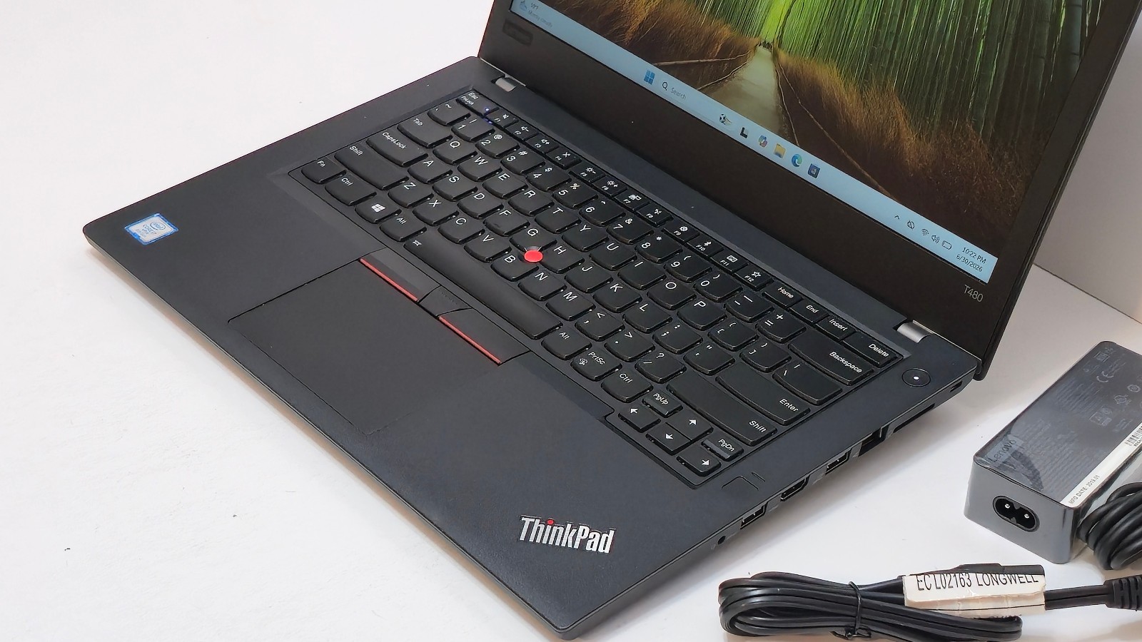 Lenovo ThinkPad T480 (i7-8th 32GB RAM 1TB SSD) 14″ Touch GeForce 2GB GPU – MINT
