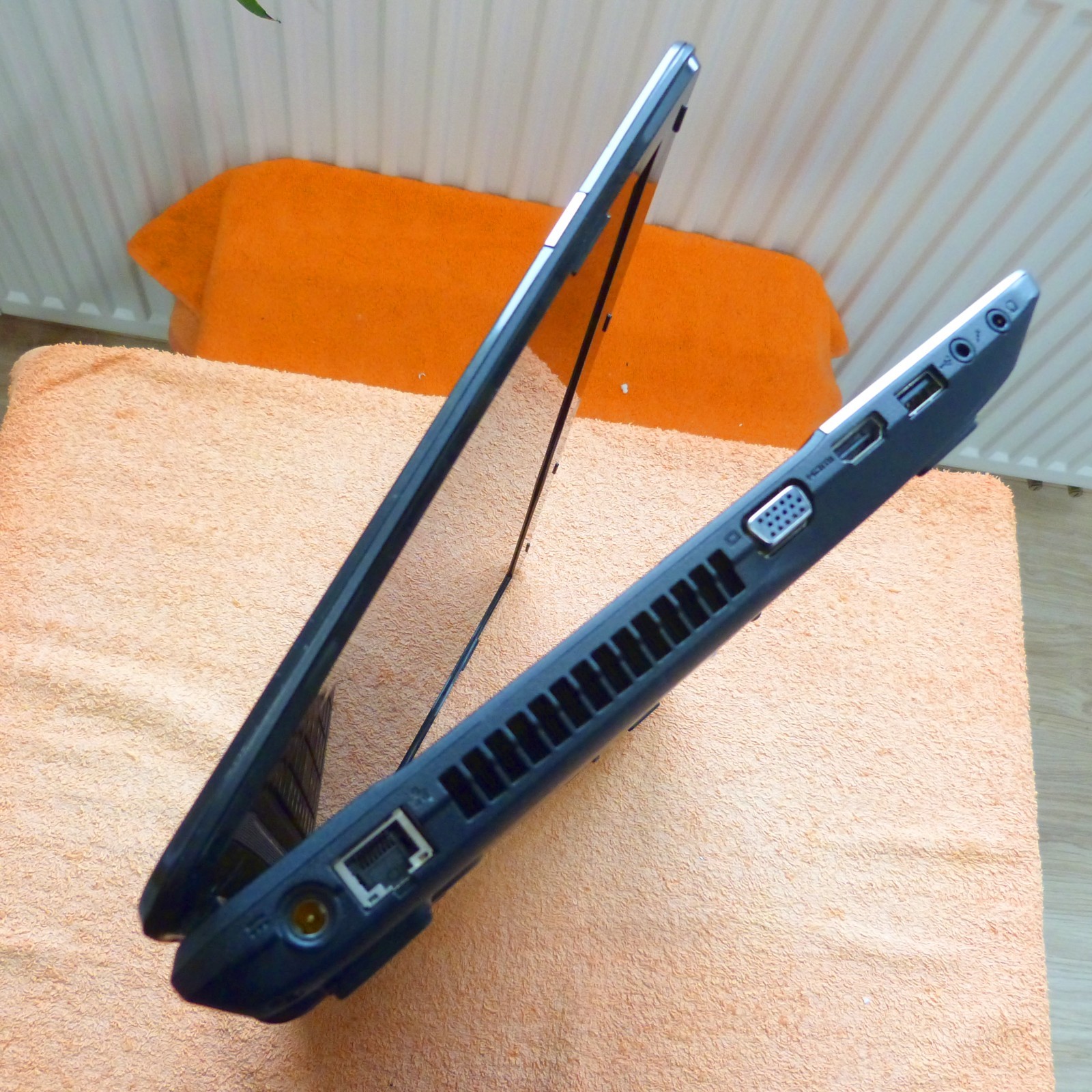 XXL LOT Acer P253 Travelmate POWER 15″ I Samsung SSD Windows 11 PRO l HDMI