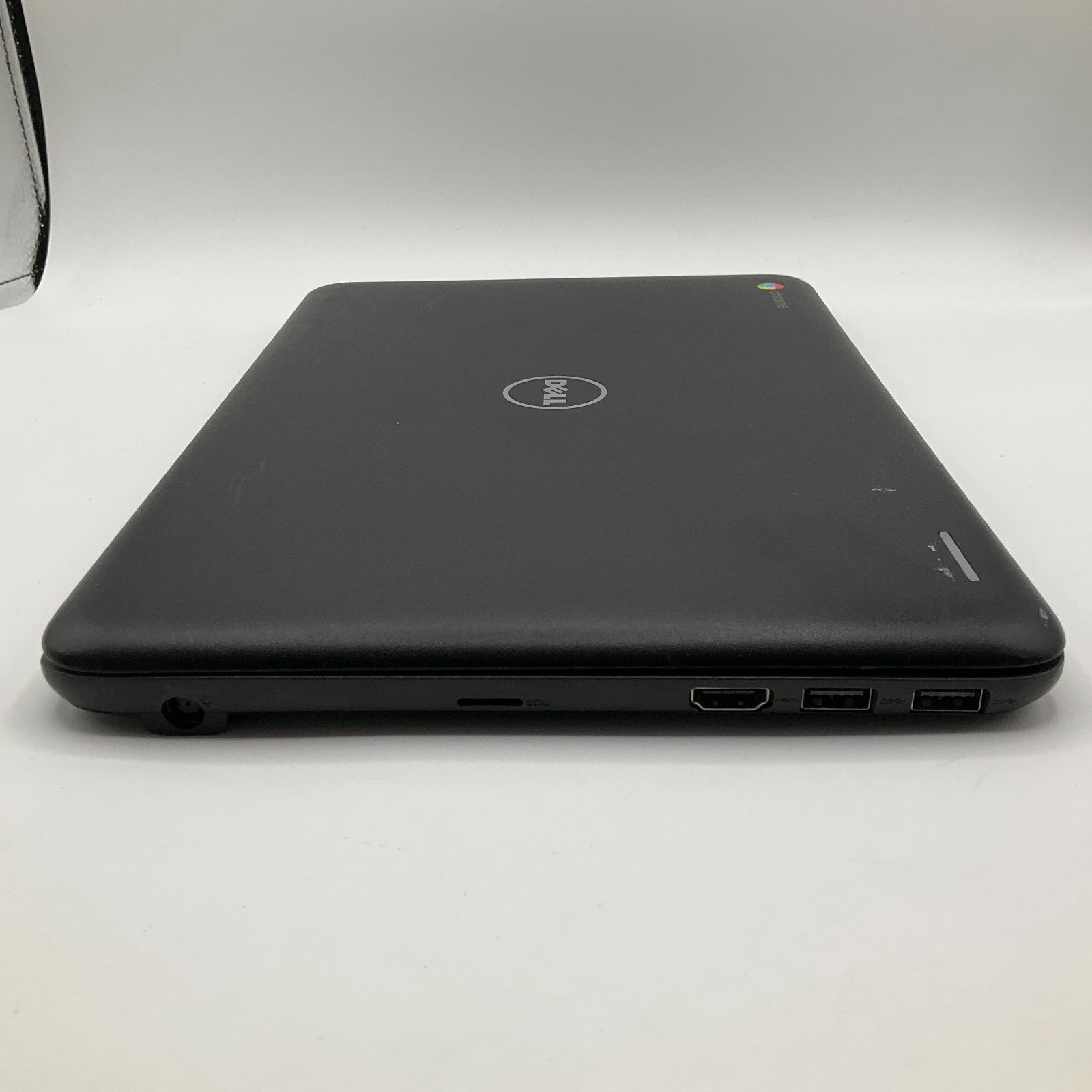 Dell Inspiron Chromebook 11 3181 – HD – N3060 – 4GB RAM – 16GB Storage – Black