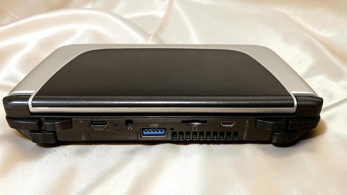 [EXC] GPD WIN2 m3-7Y30 Gaming PC Black 8GB SSD 128GB USB Type-A Type-C